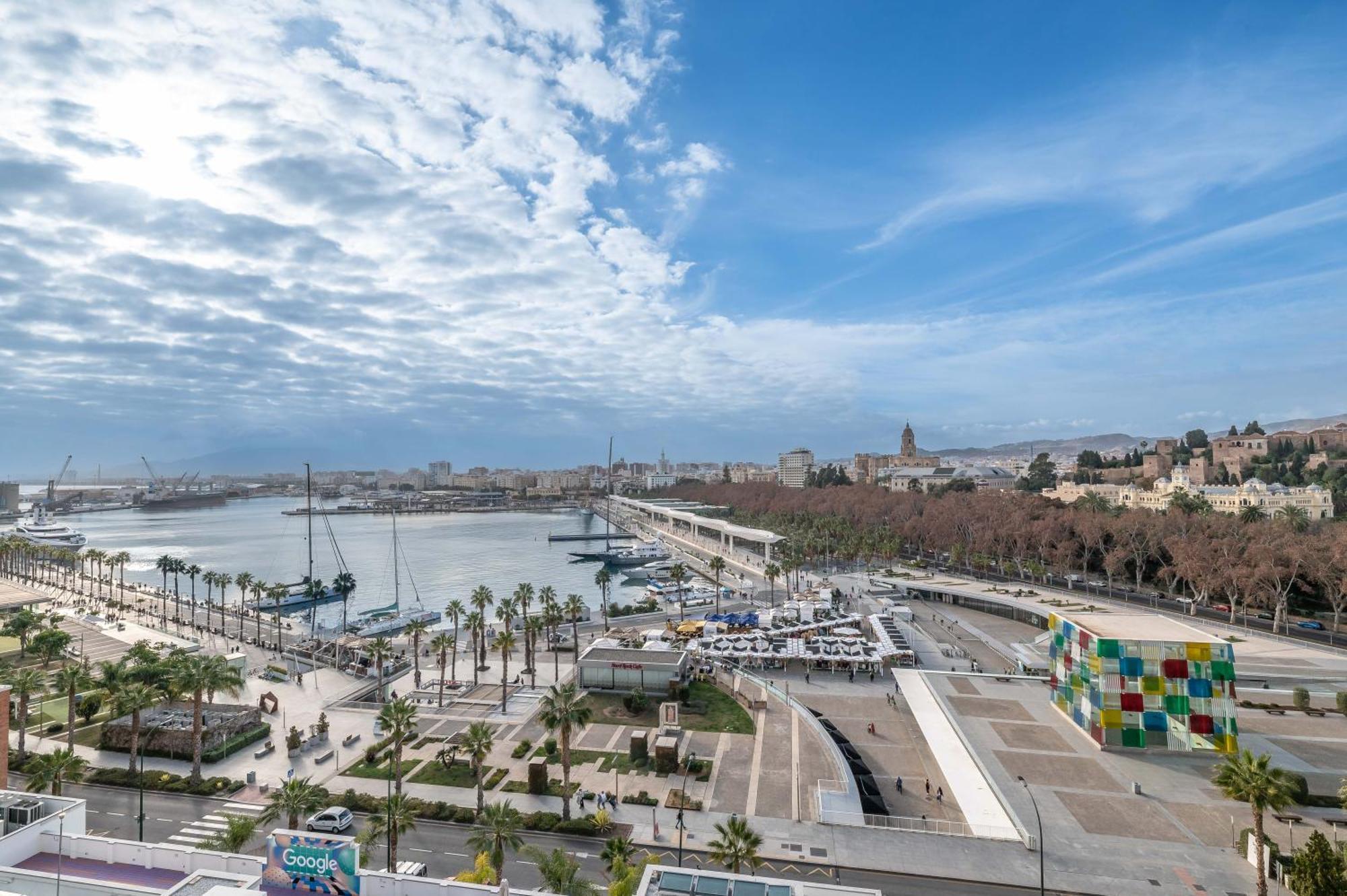 Xpce Muelle 1 Apartment Malaga