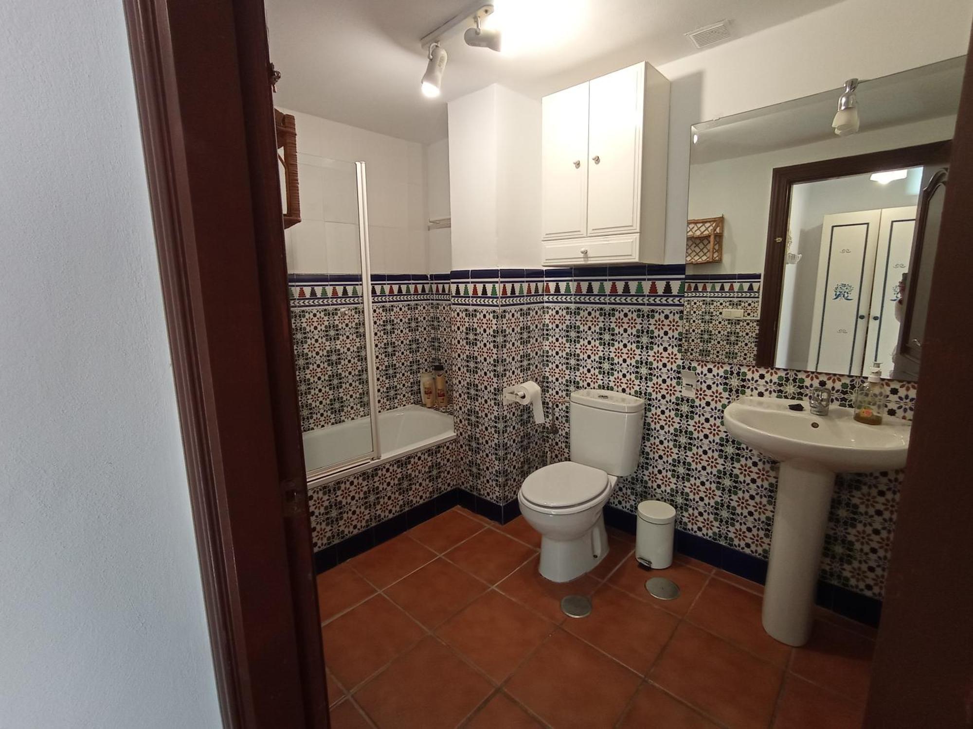 En Con Piscina Apartment