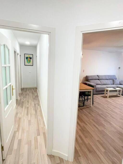 Modern In - Rosas Apartment Malaga