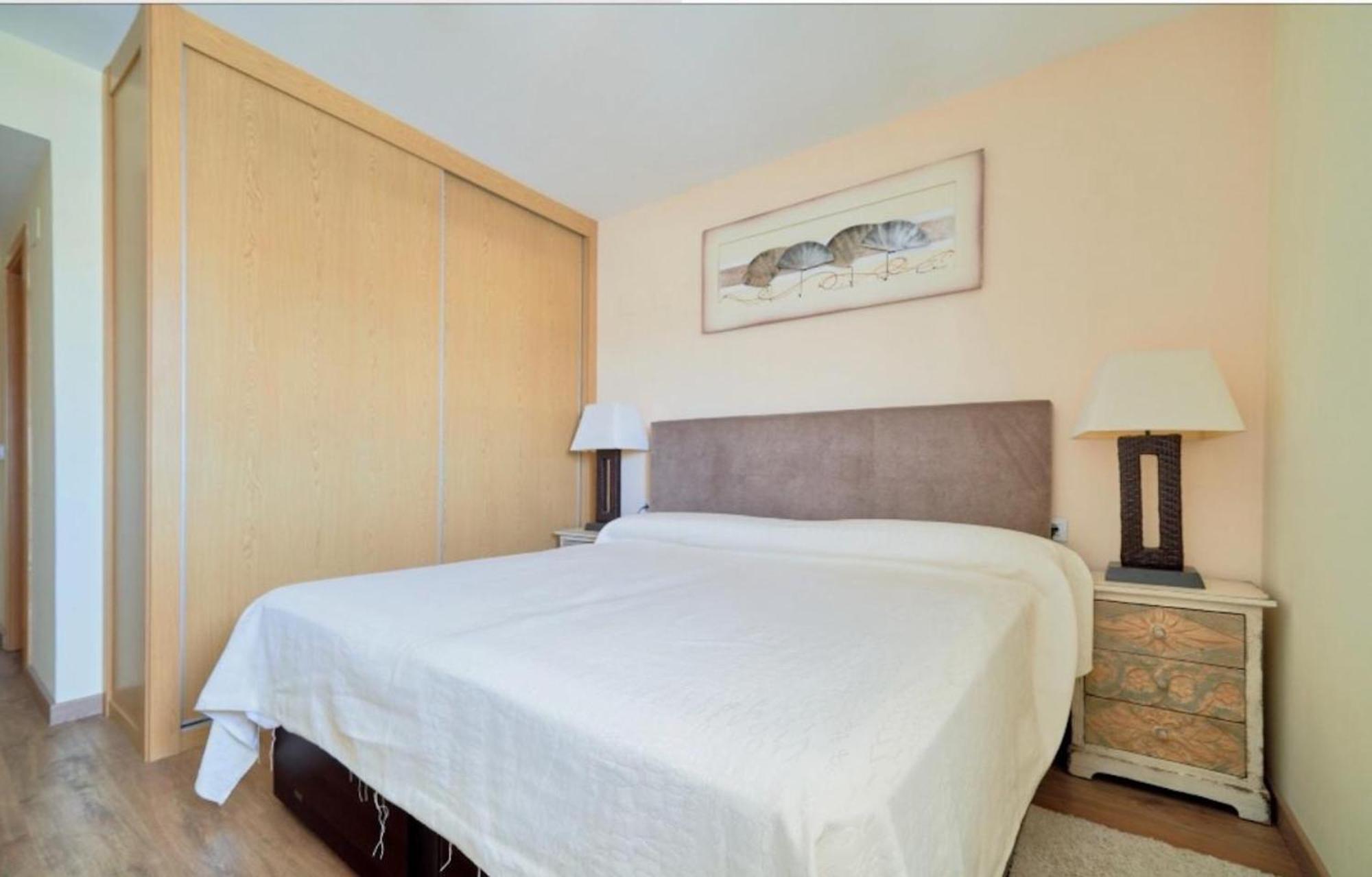 Apartment Holidays2malaga Heroe De Sostoa Con Piscina Junto Estacion Ave Y Playa
