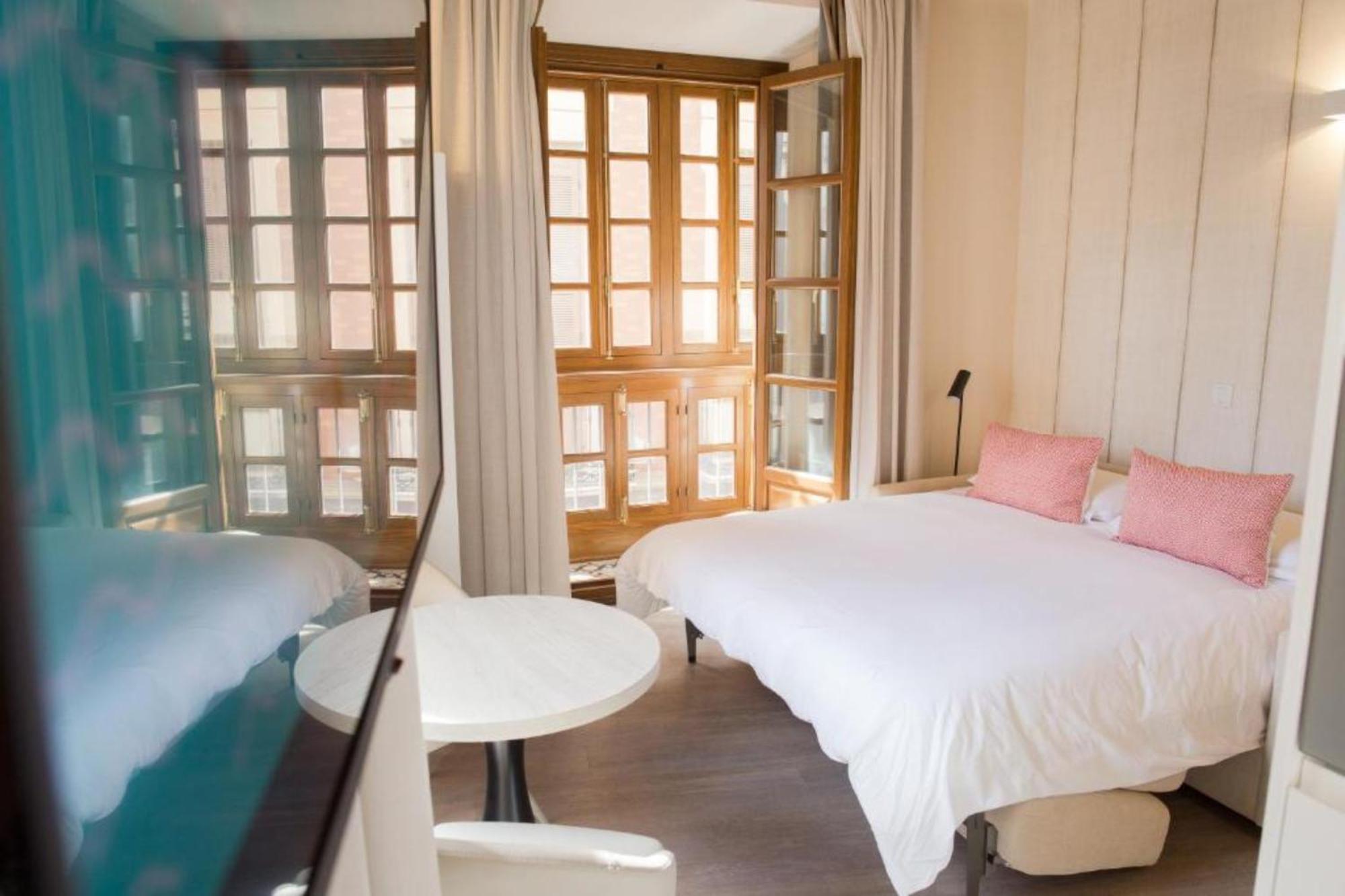 Malaga4you Nosquera Center Appartement *