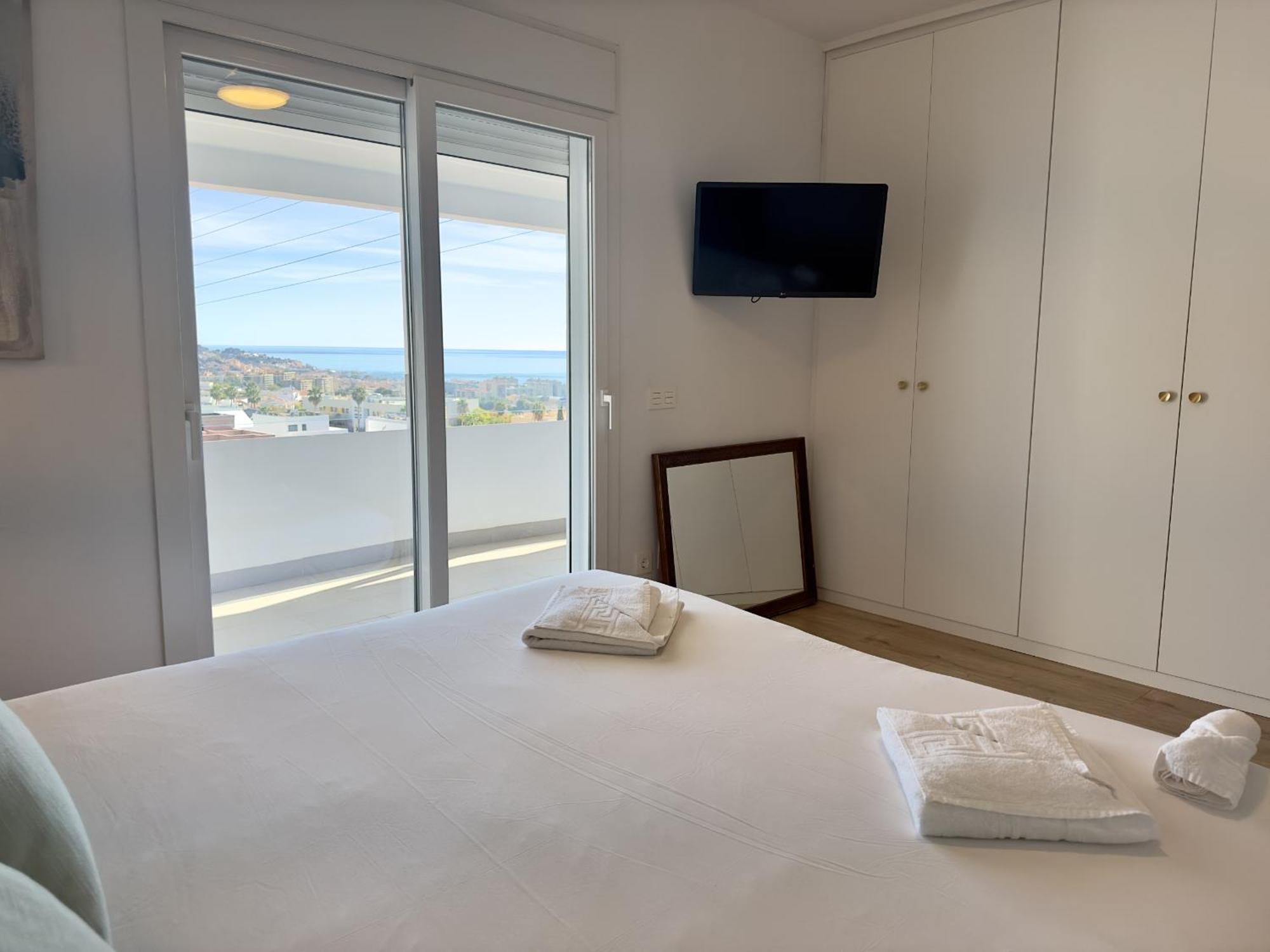 Urbe10 Hacienda Paredes 2 Bedrooms Malaga