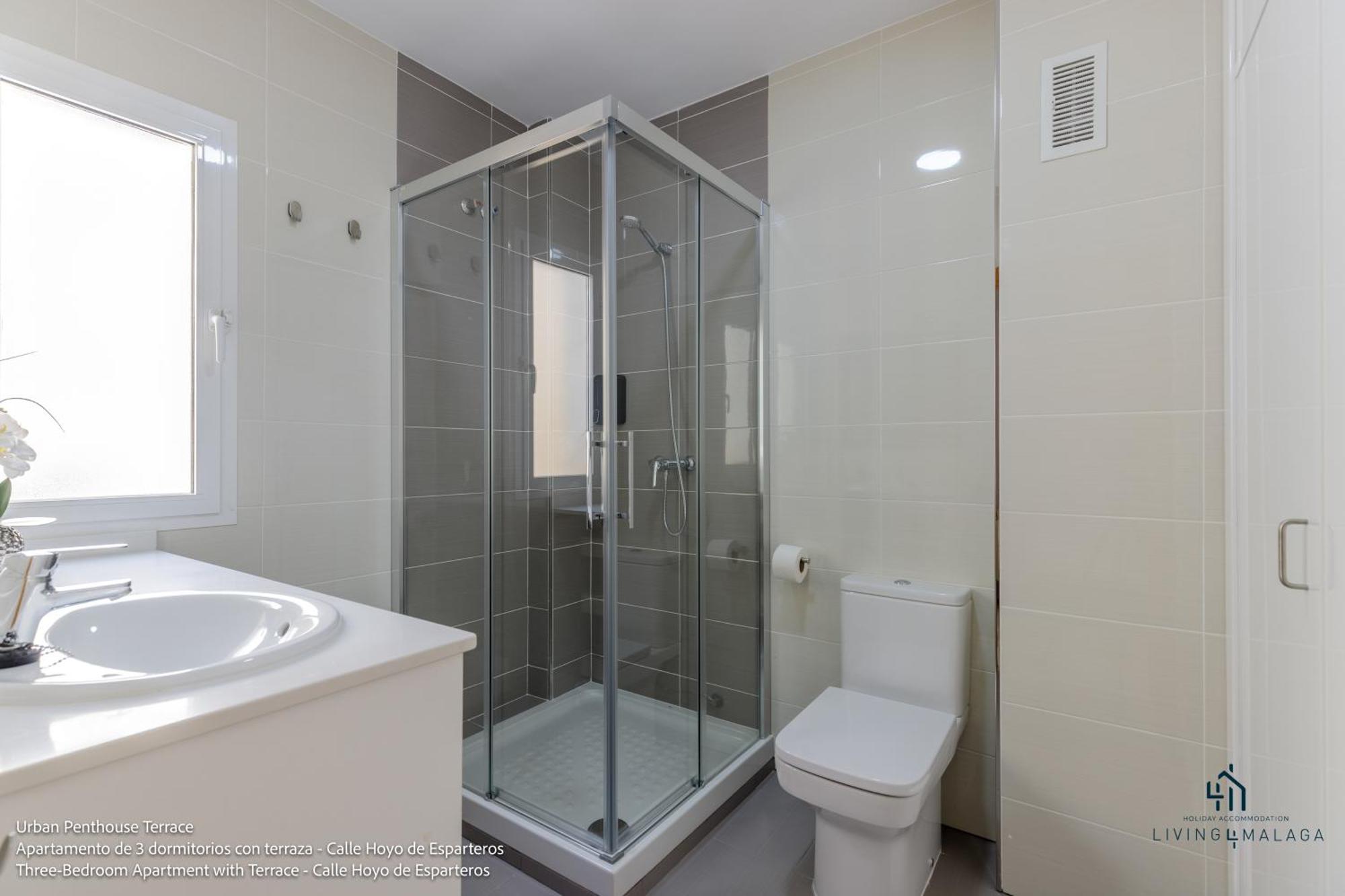 Living4malaga Urban Apartment *