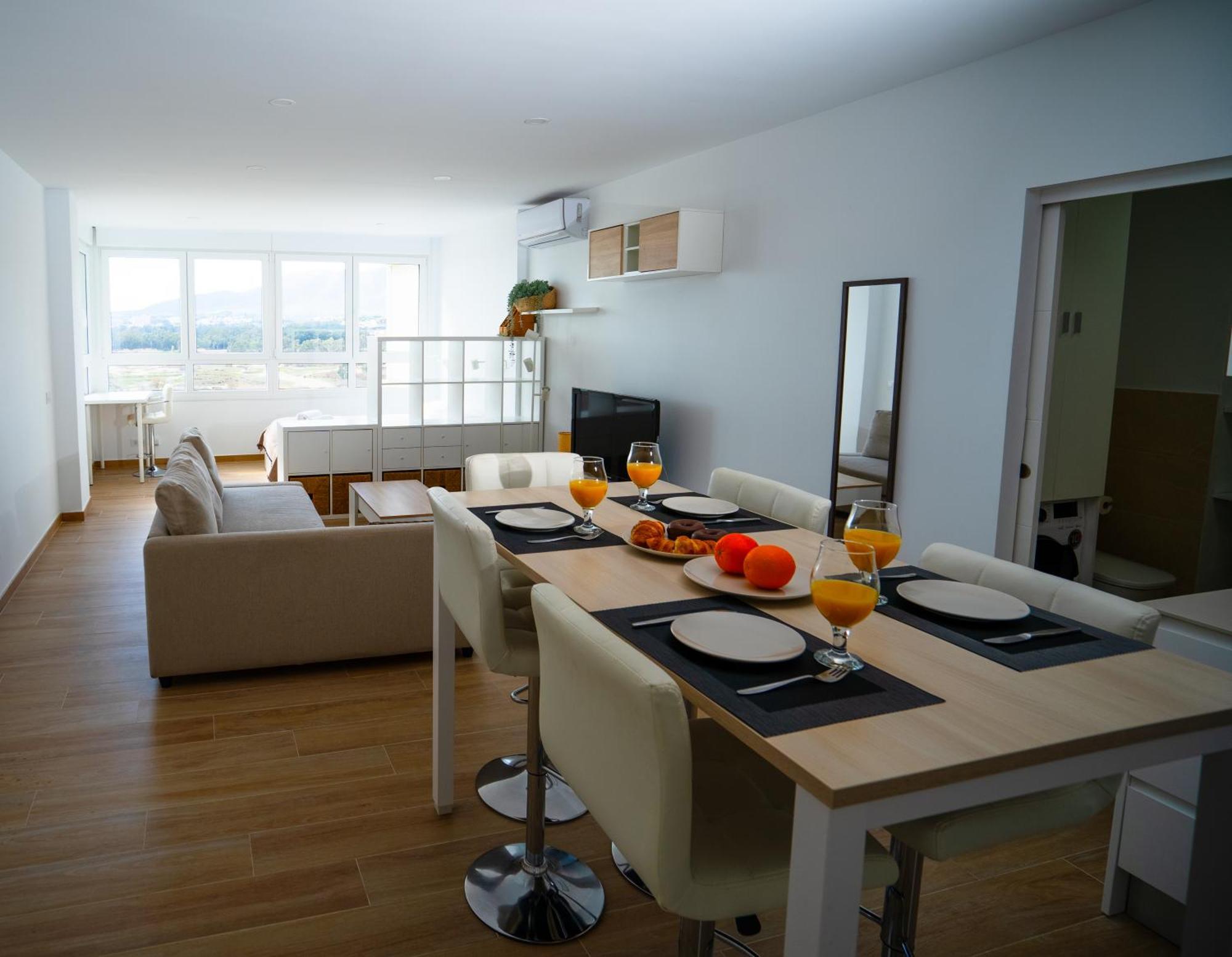 Sunstay Guadalmar Loft Seaview Apartment