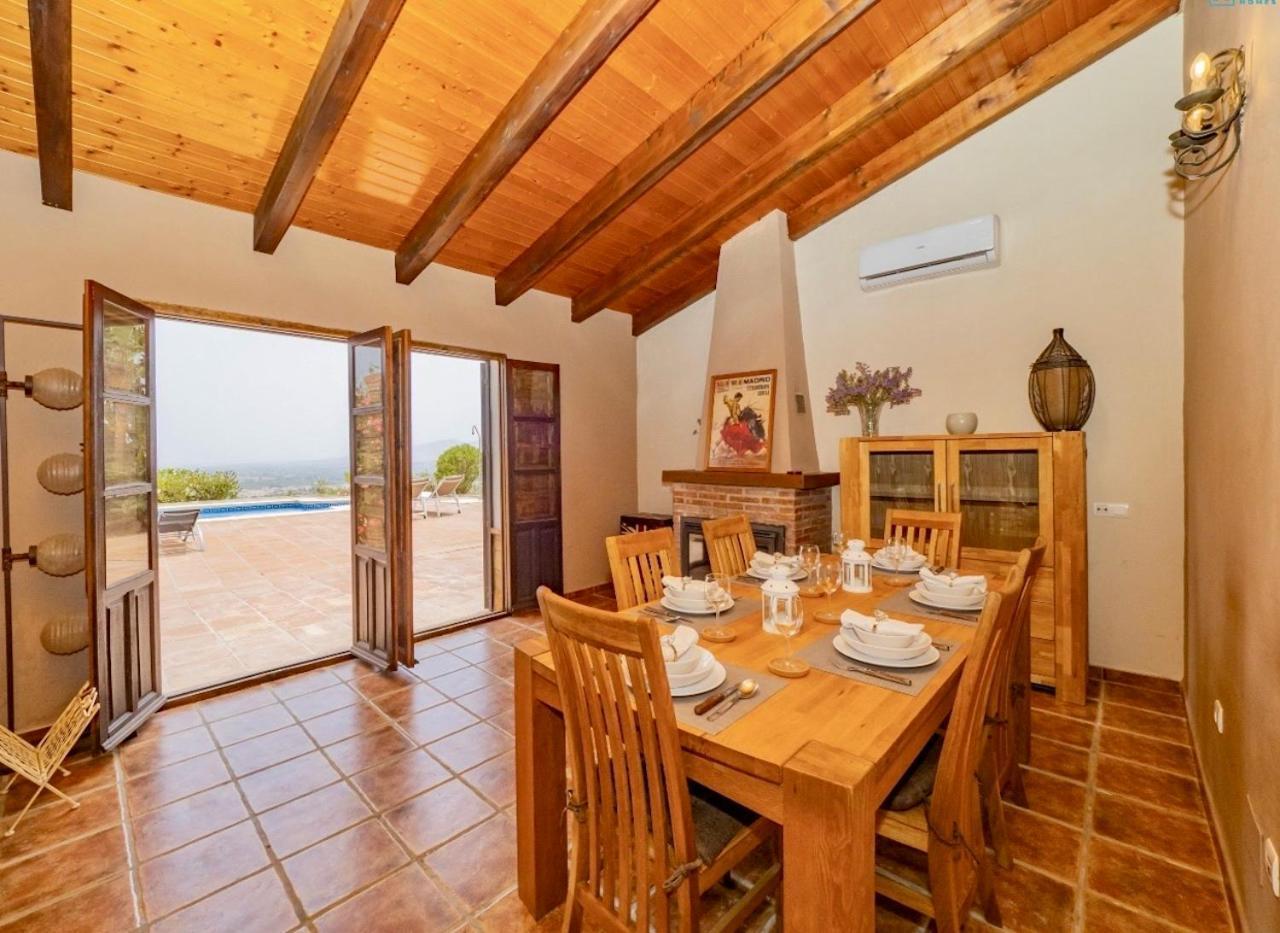 Villa Buenavista - Stunning Views - Private *