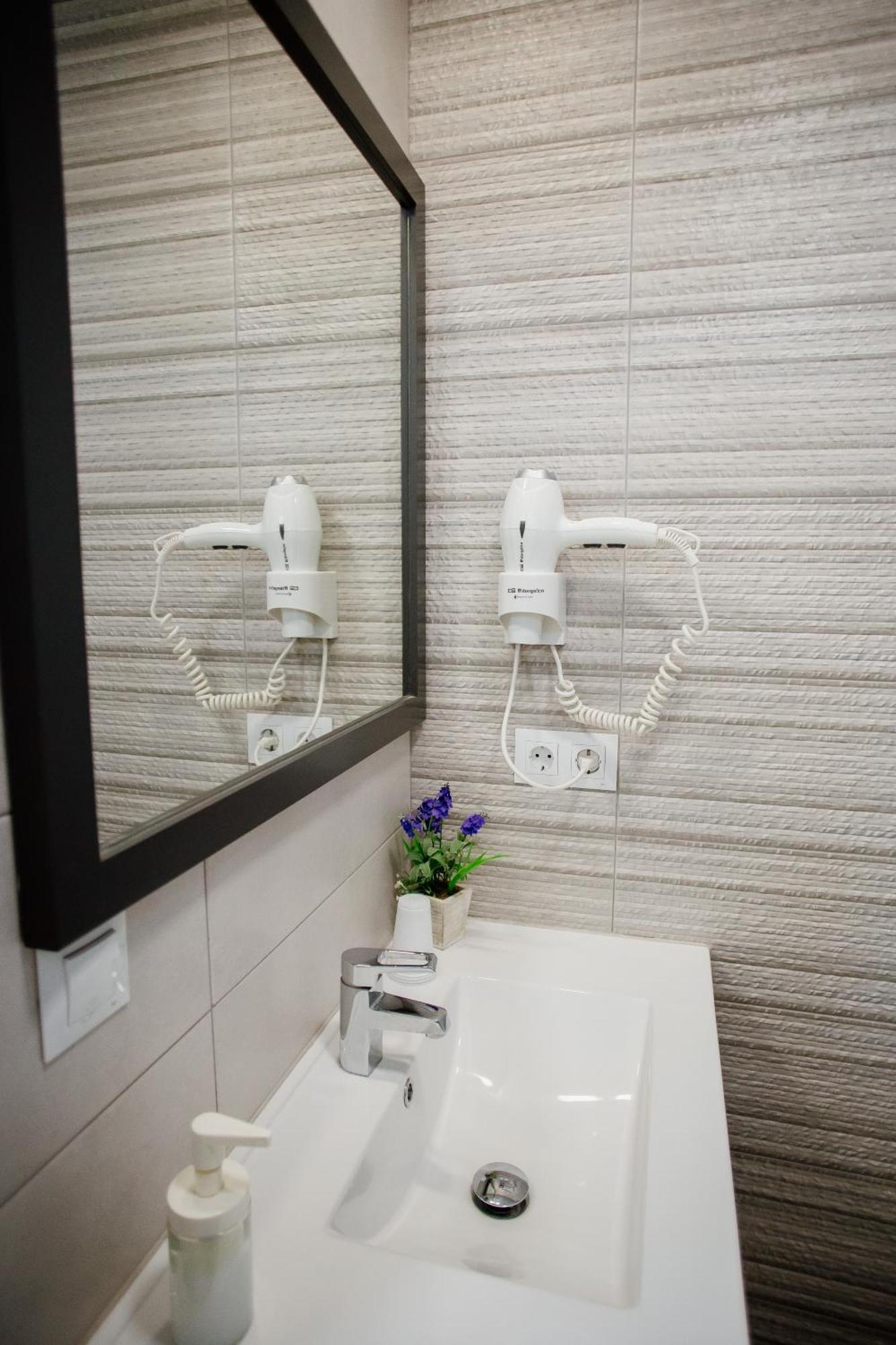 Apartamentos Turisticos Mastil 16 P2 Gasthof 2*