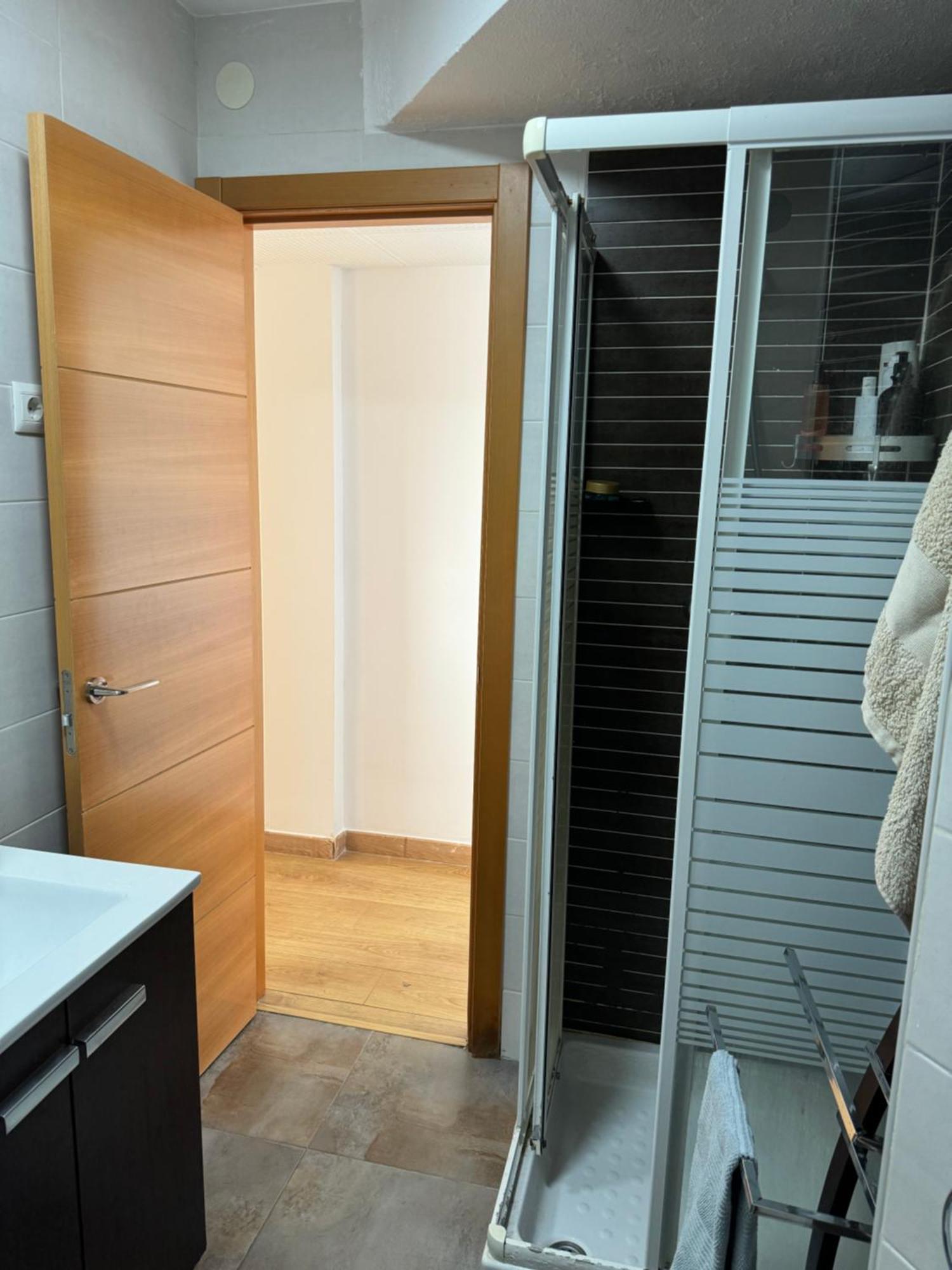 Acogedor En *
