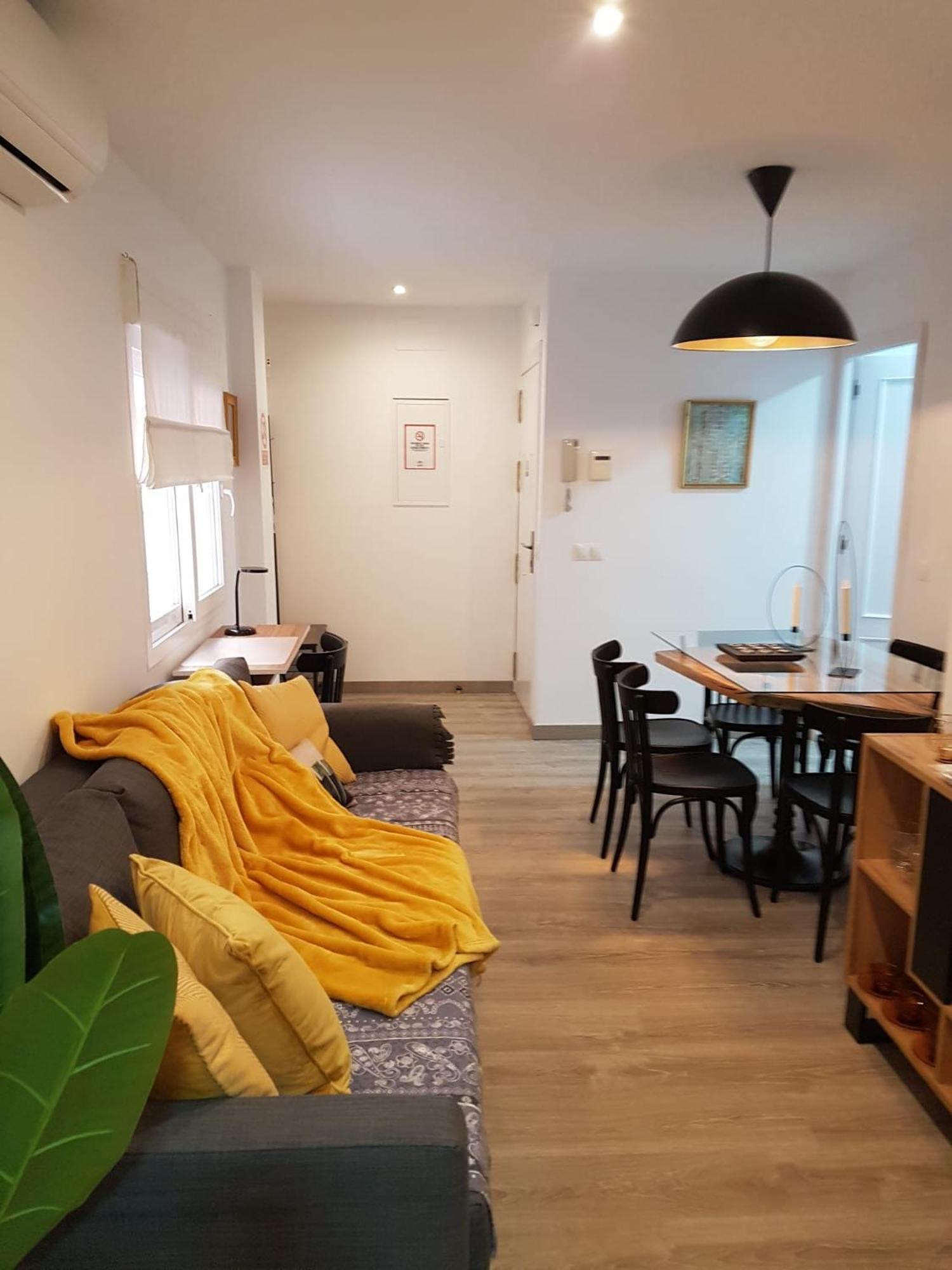 Nuestro Rincon Del Teatro Antonio Banderas Soho Apartment Málaga