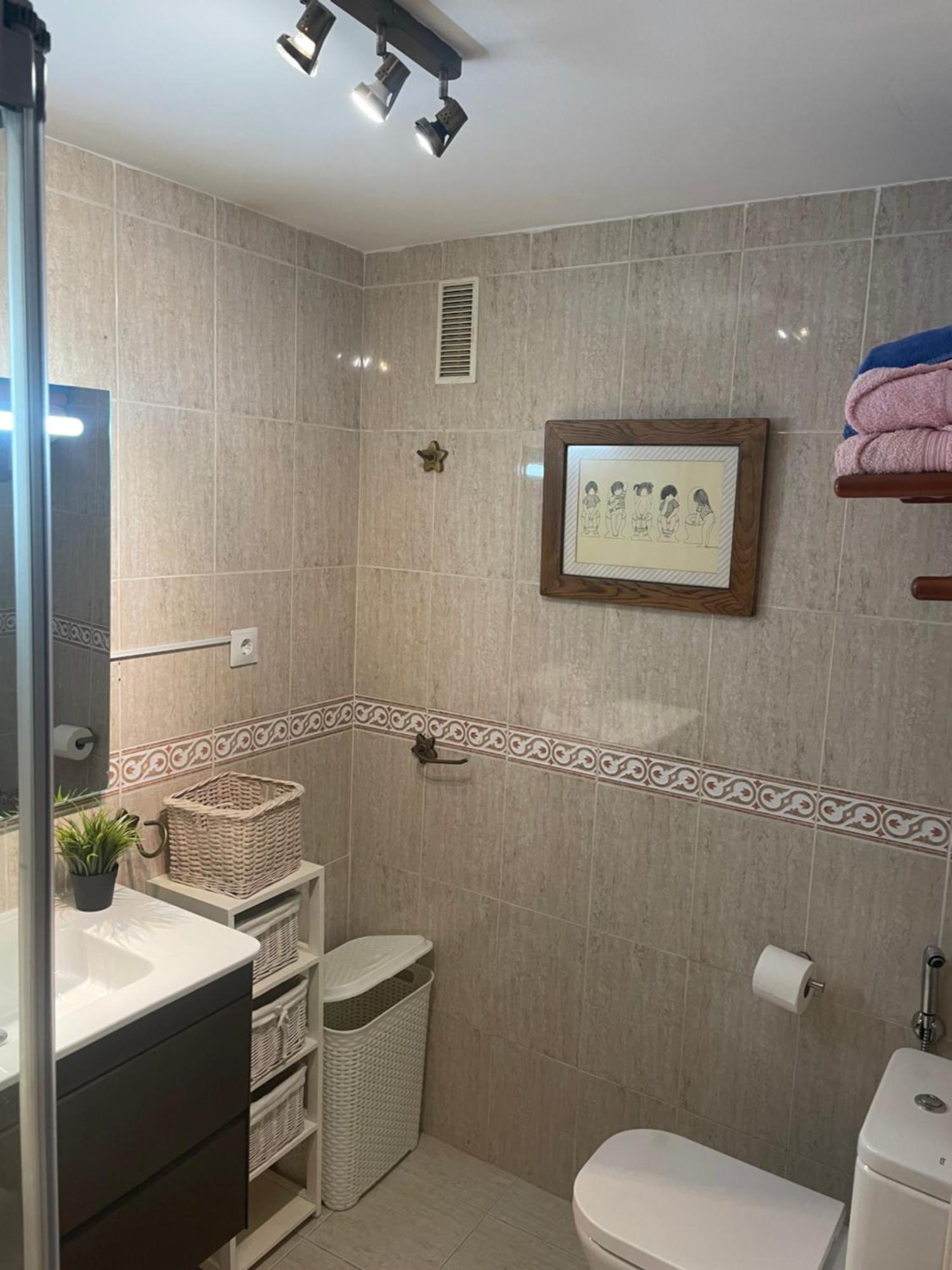 Apartment Luchana 15 *