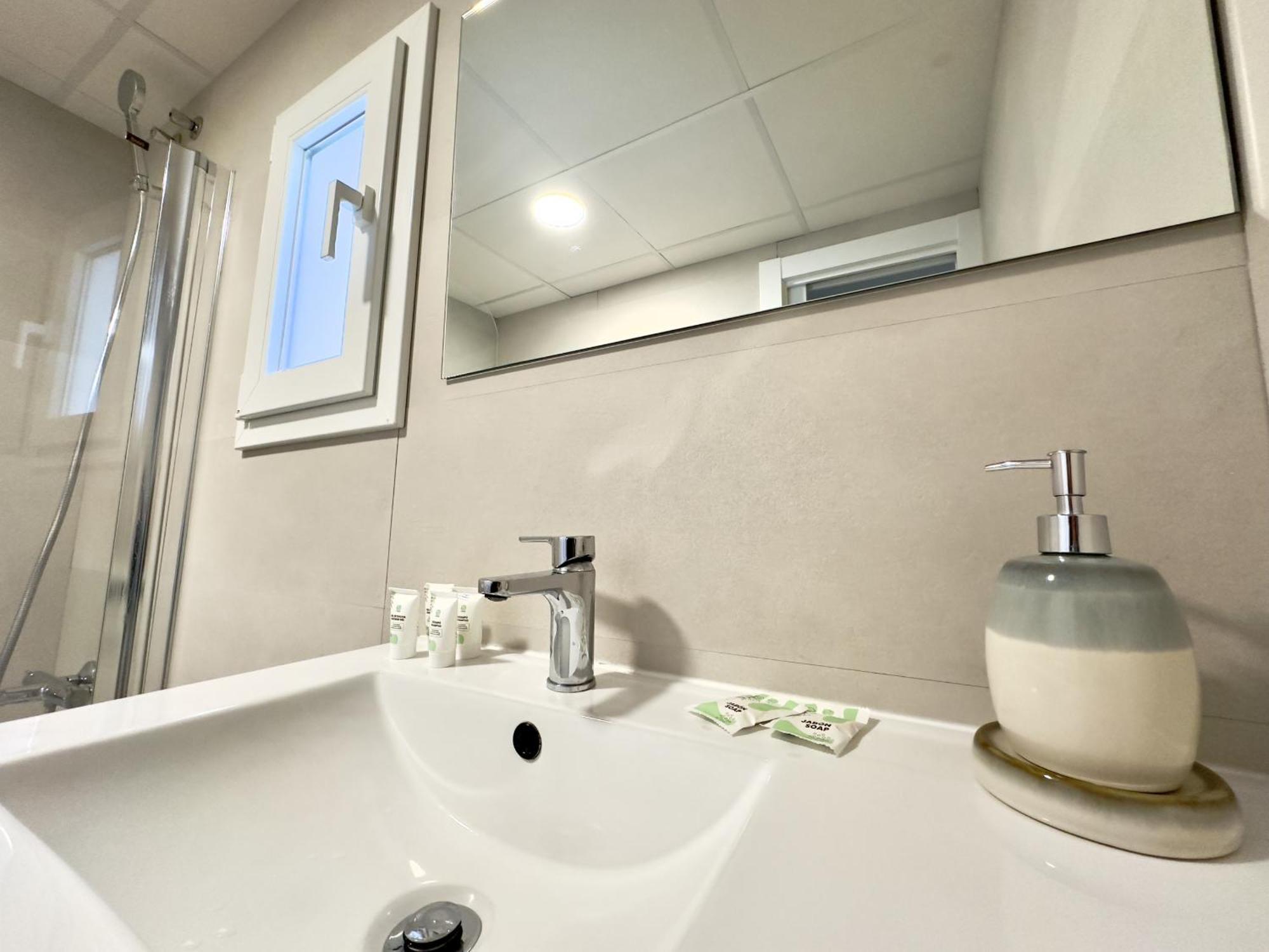 Apartment Urbe10 Hacienda Paredes 2 Bedrooms *