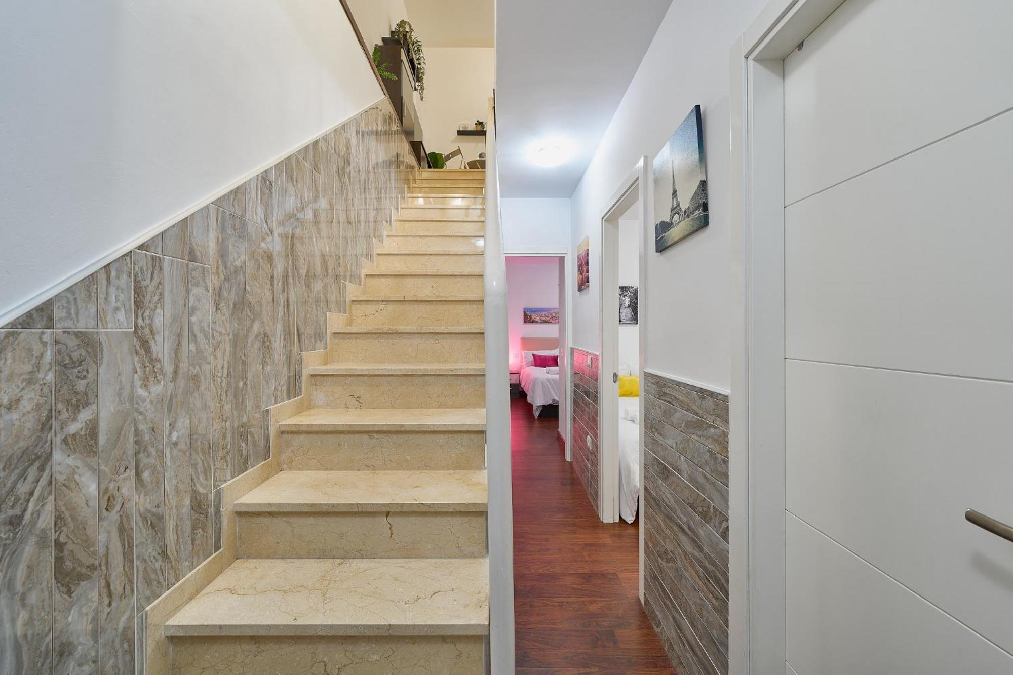 Gurugu Centro Apartment