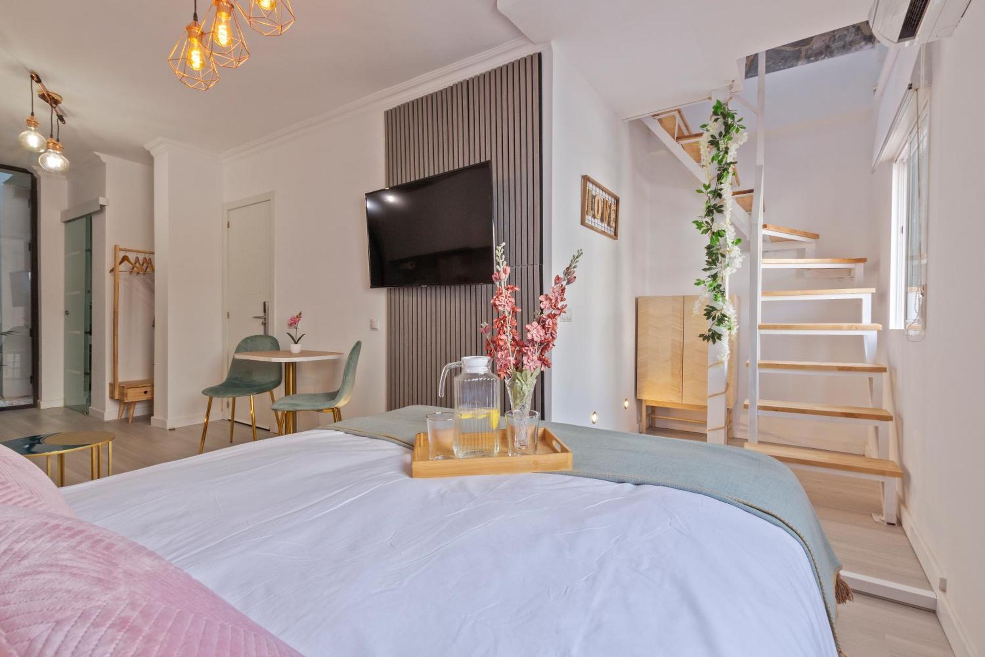 Luxer Holidays Apartment *