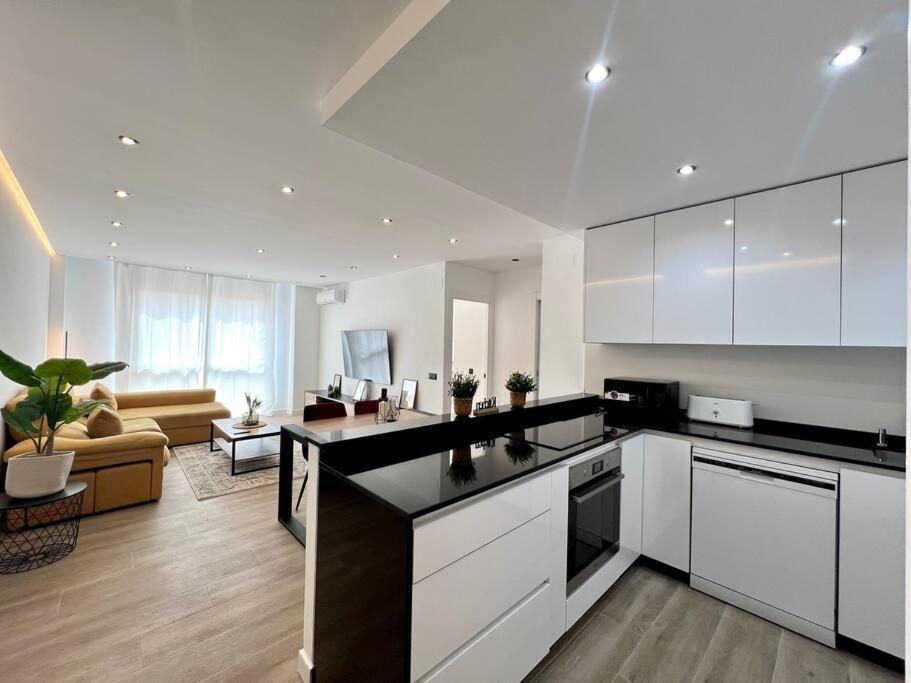 Apartment Carrera Ii & Old Town By Ele *