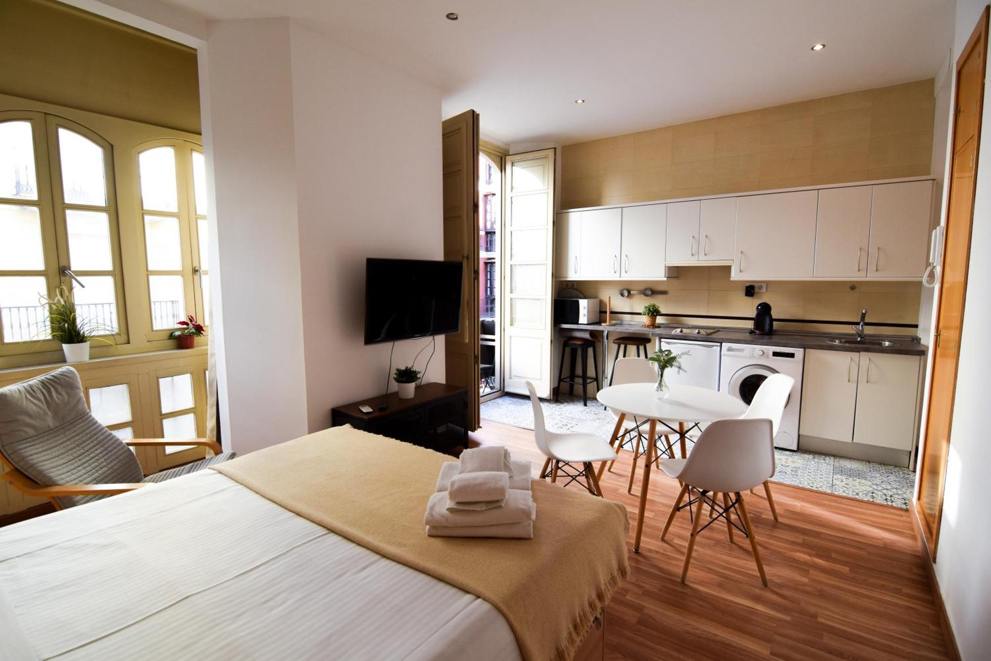 Letmalaga Carreteria 82' Apartamento *