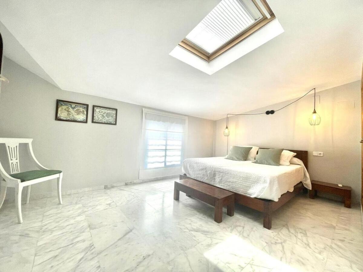 Calu Homes Duplex Cerca Playa De Huelin Apartment *