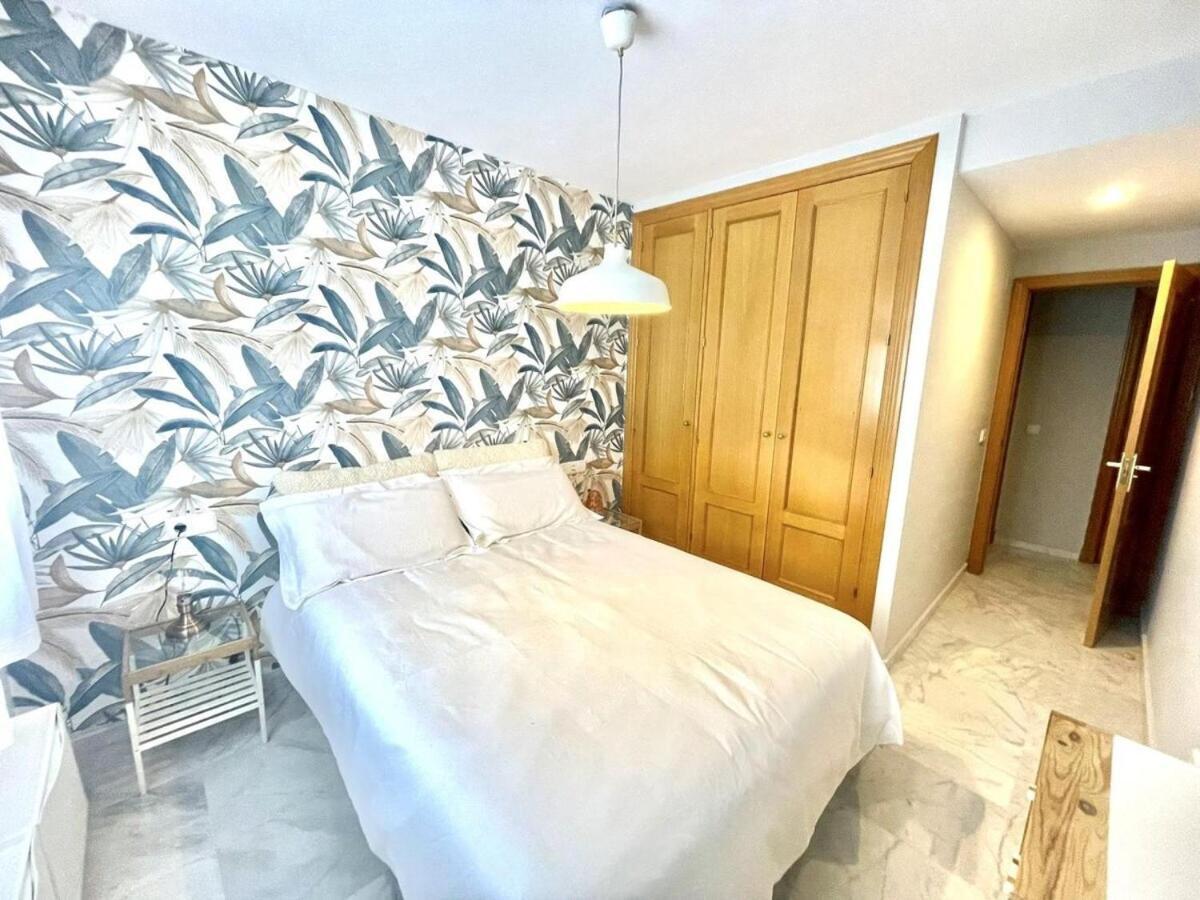 Calu Homes Duplex Cerca Playa De Huelin Apartment Malaga