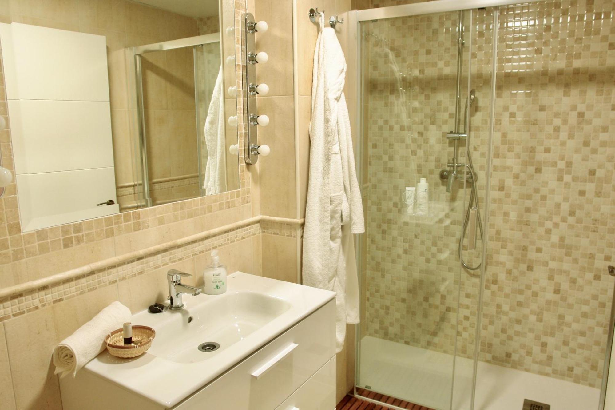 Apartment Large With Great Views Malaga