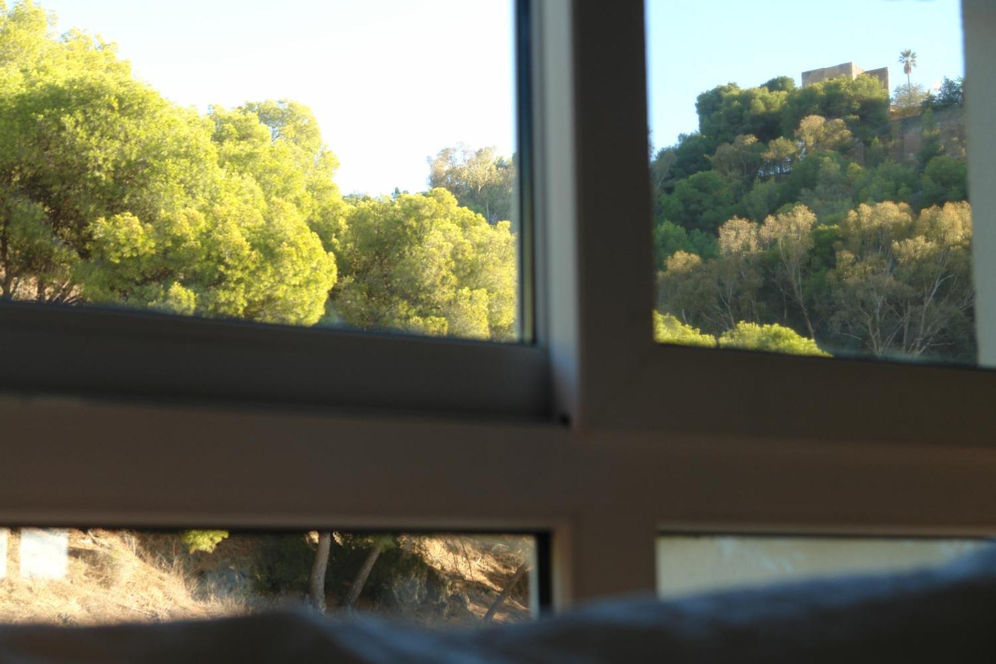 Large With Great Views Apartment *
