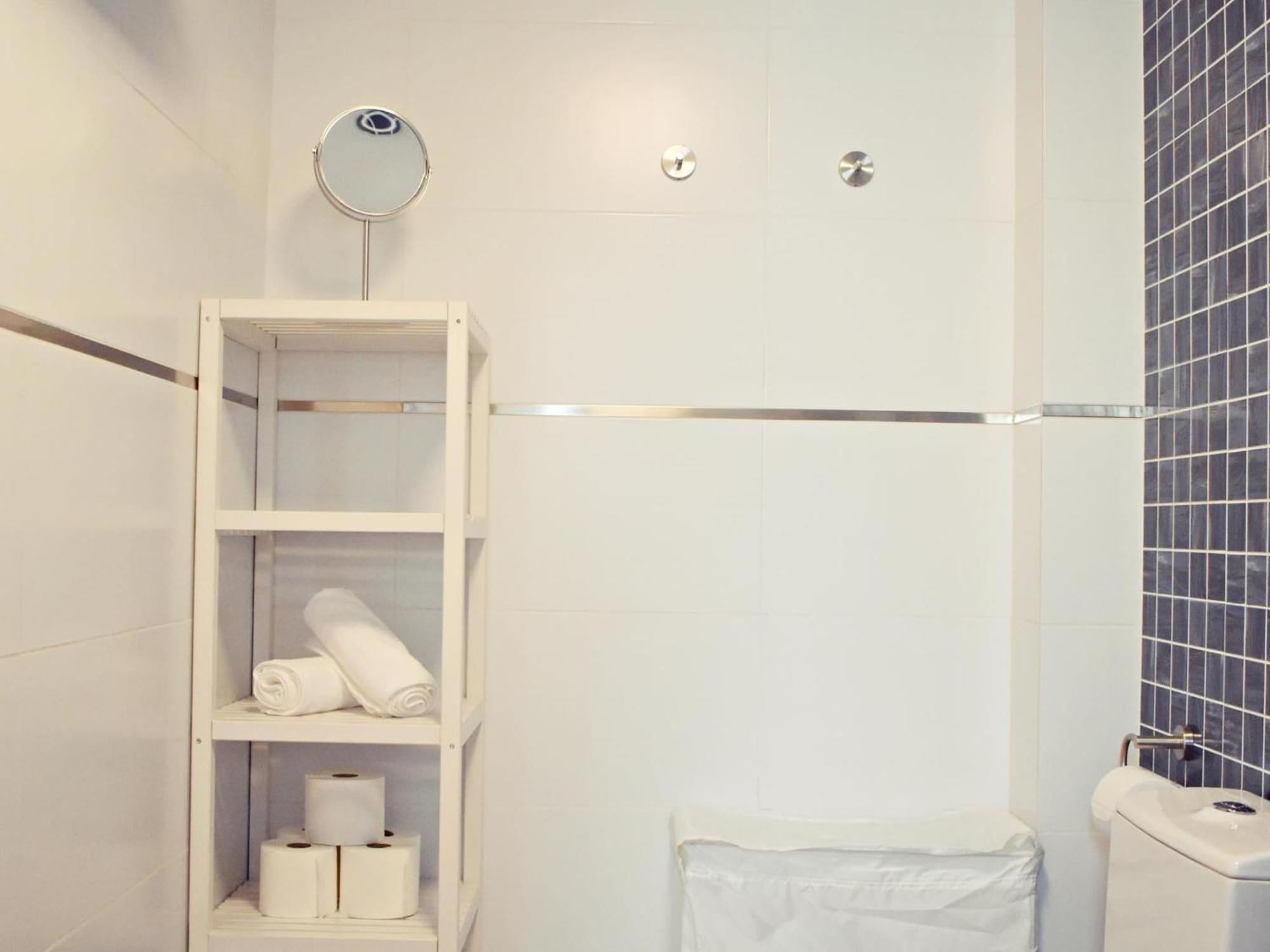 Apartment Cozy Apatment Just 10 Mins From The Centre Málaga
