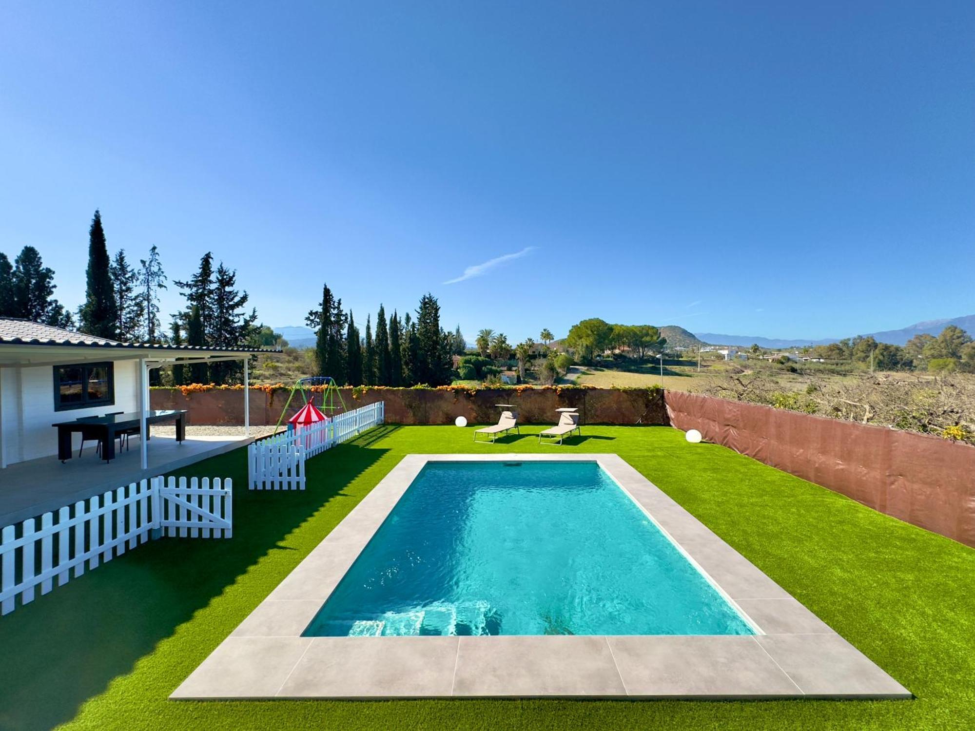Casa De Madera La Parcela Vakantiehuis Málaga