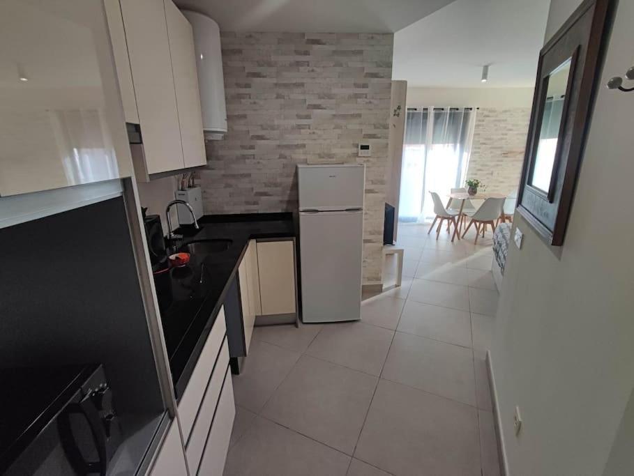 Nuevo Estudio Con Parking Gratis Apartment *