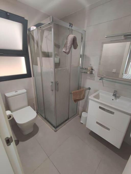 Nuevo Estudio Con Parking Gratis Apartment