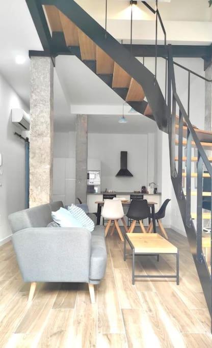 Duplex Nueva Construccion En Malaga-centro Apartment