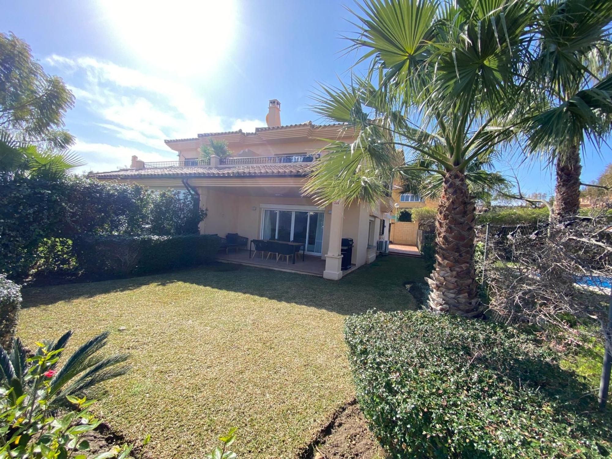 Belmonstays Flamencos De Riviera, Mijas Costa *