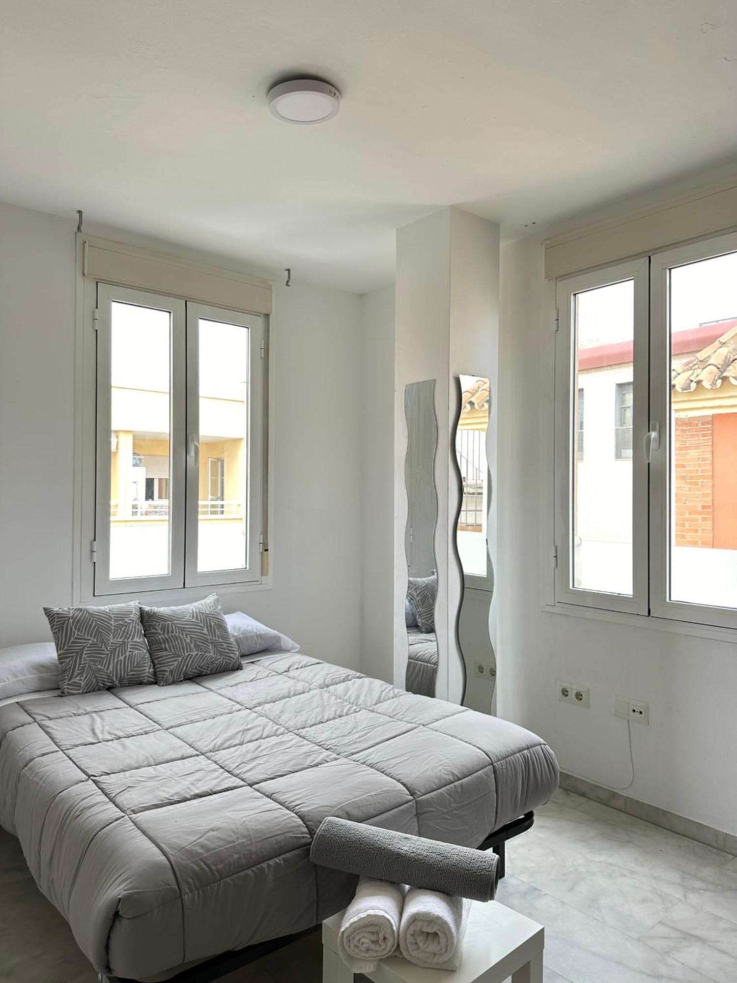 Apartment Huelin & Station