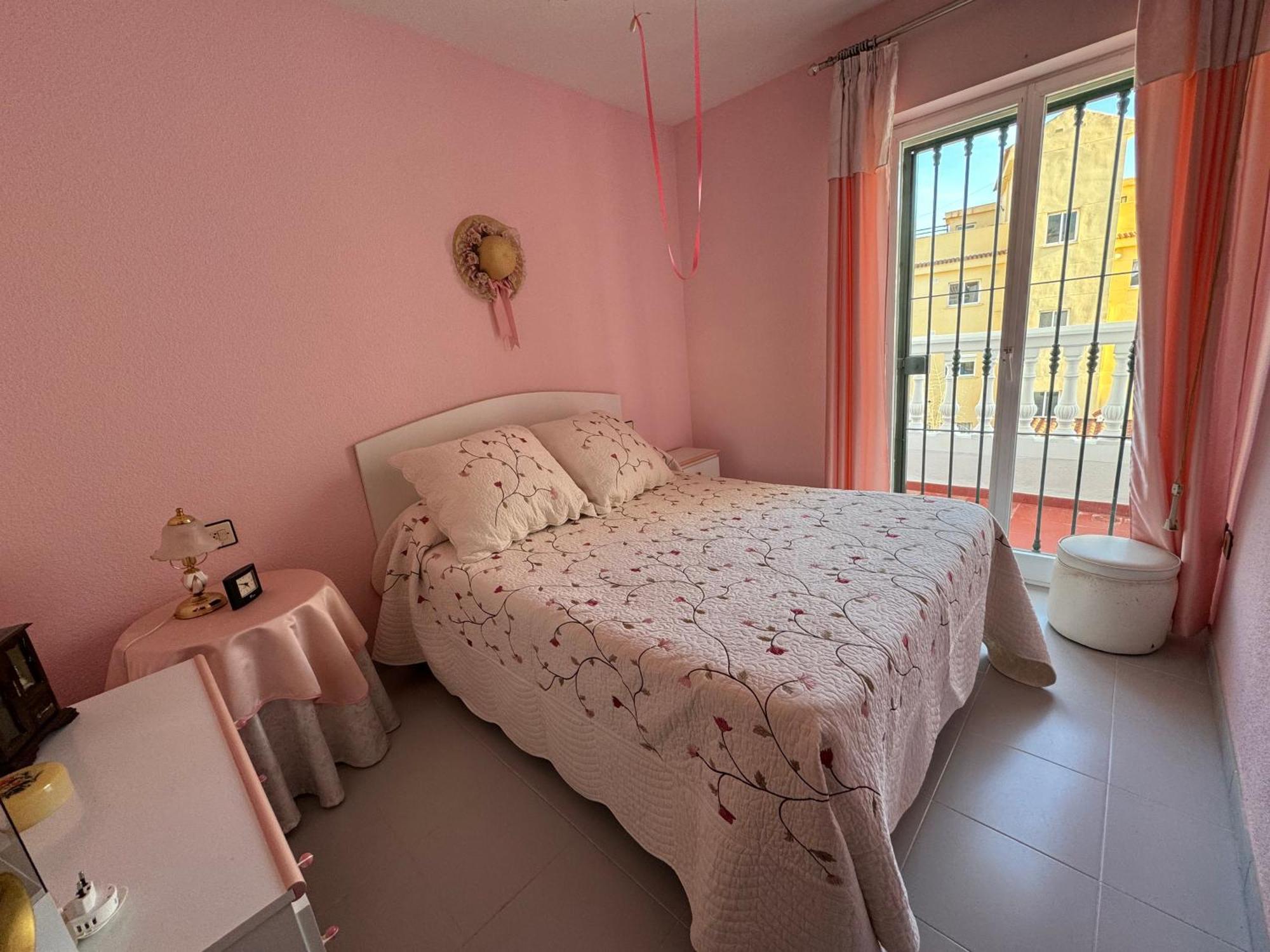 En Malaga, Torremolinos, Cerca De La Playa Holiday home