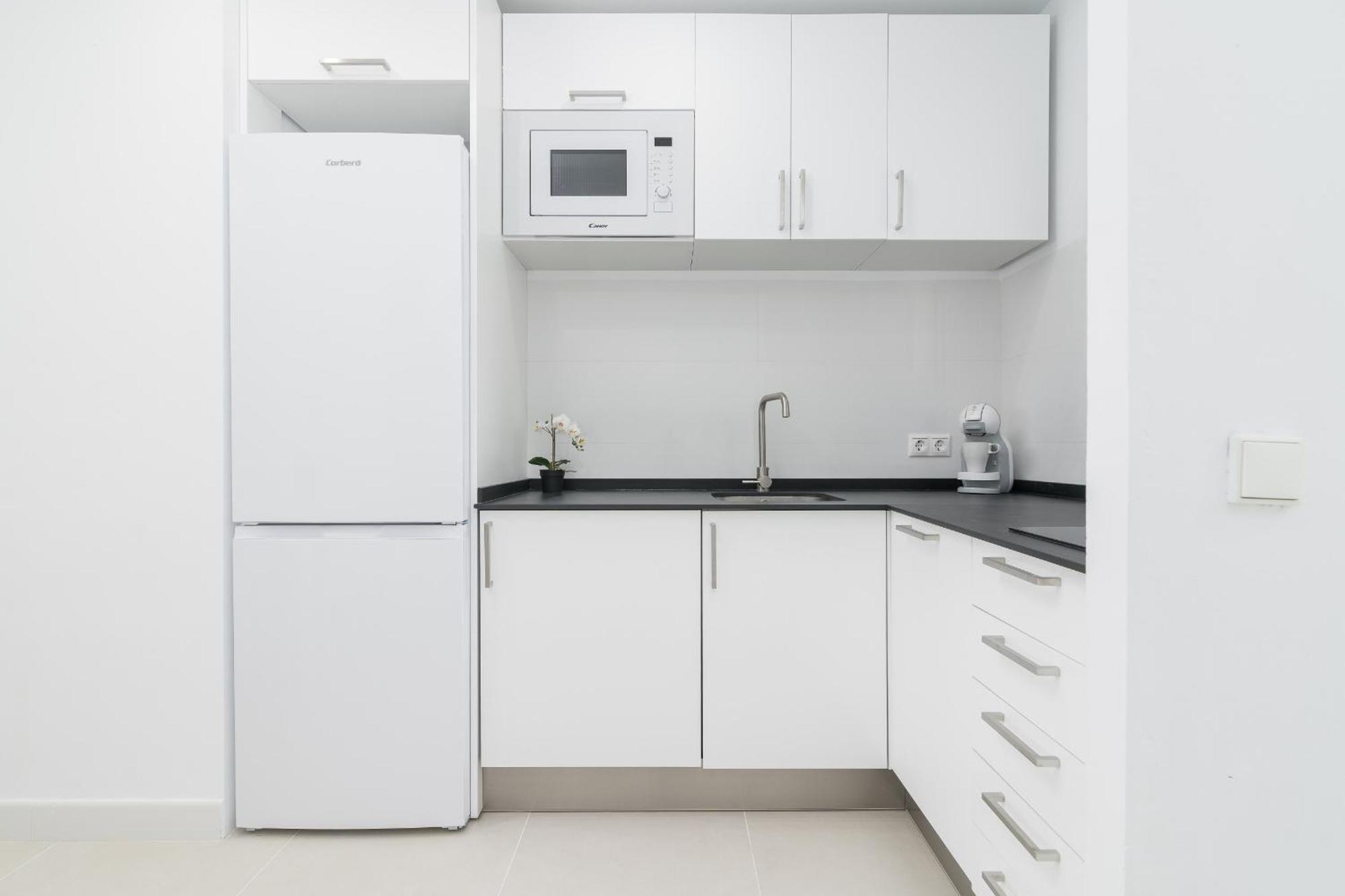 Homes Hesperides 914 Malaga