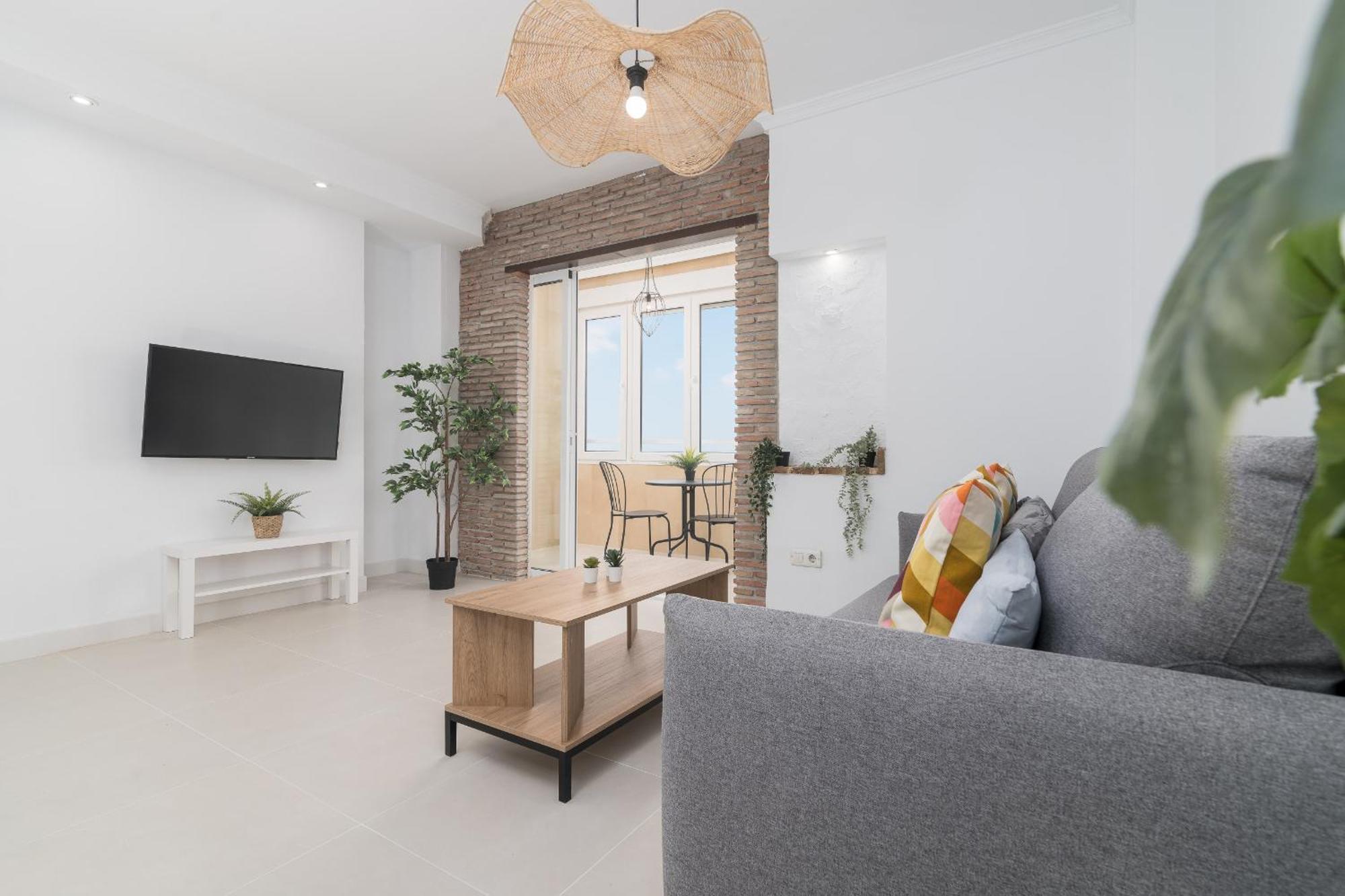 Apartment Homes Hesperides 914 *