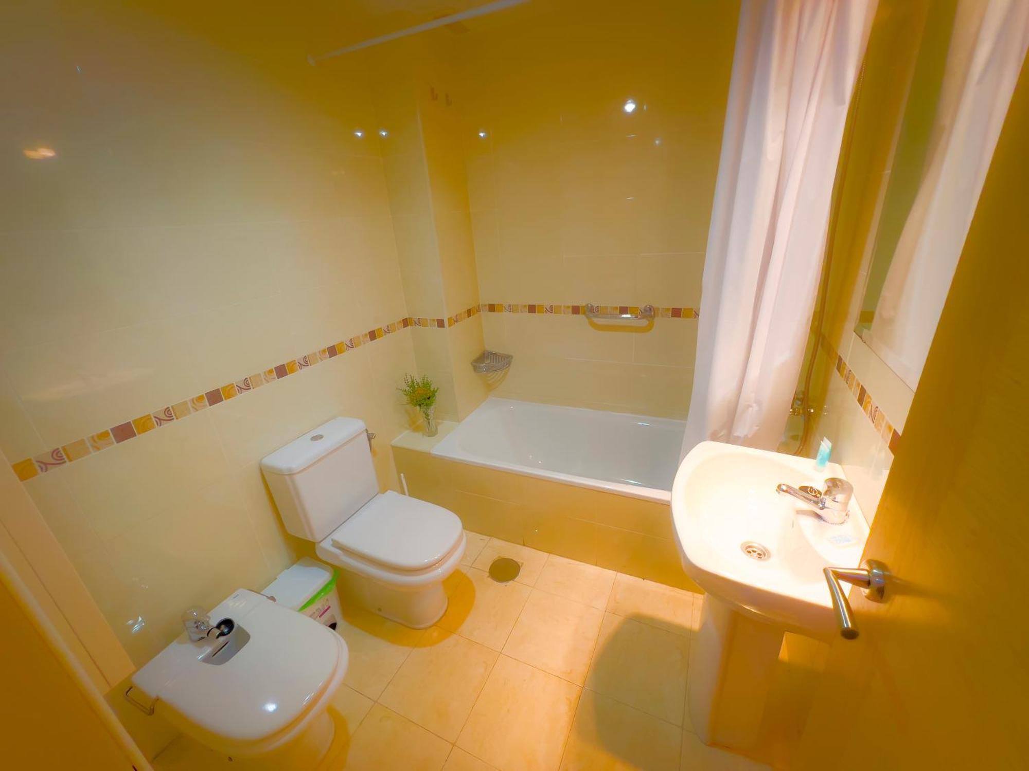 Apartment Holidays2malaga Huerto De Monjas En Centro Historico & Fibra Wifi