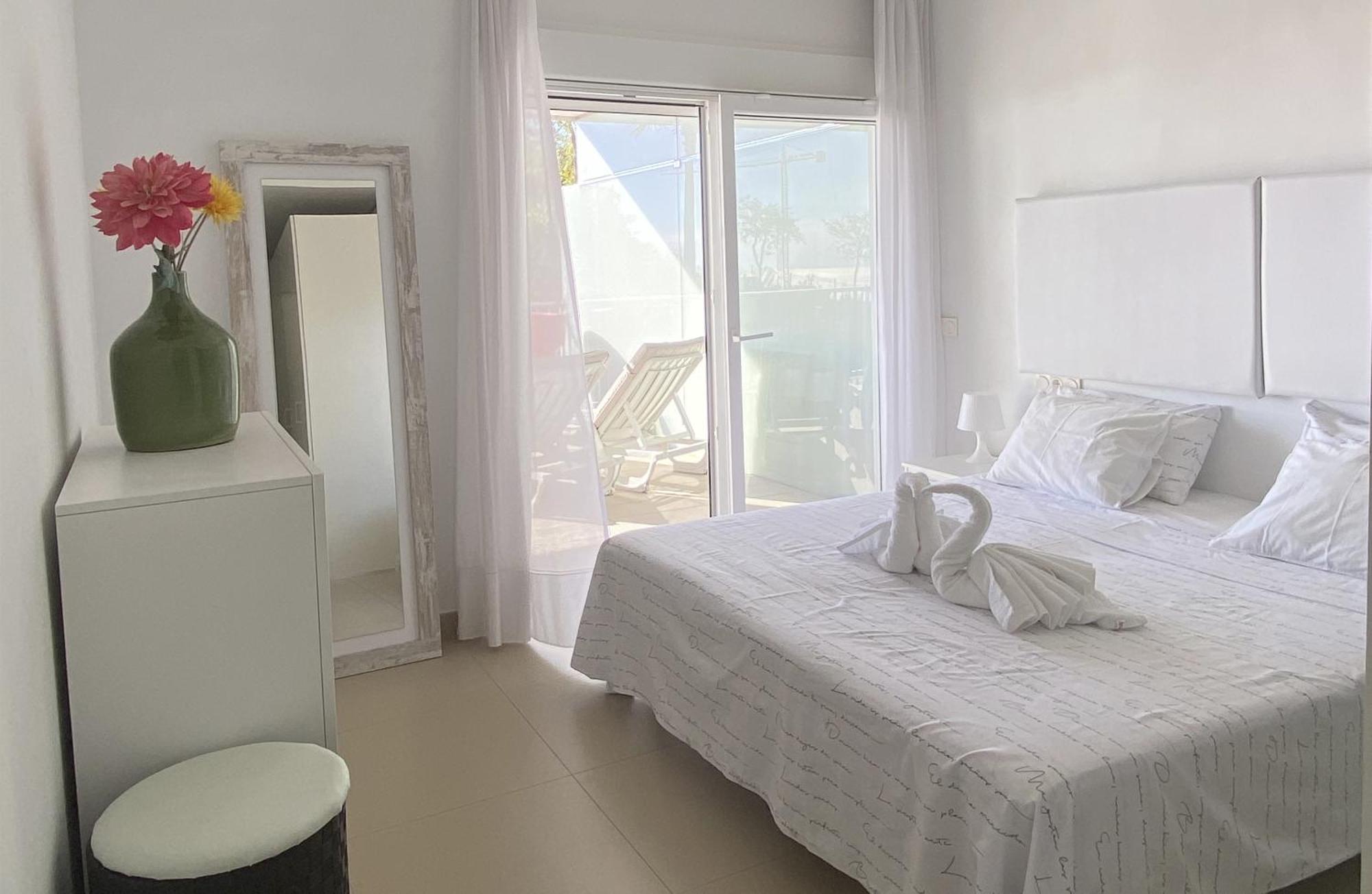 Luxury In Higueron - Serenity Apartment