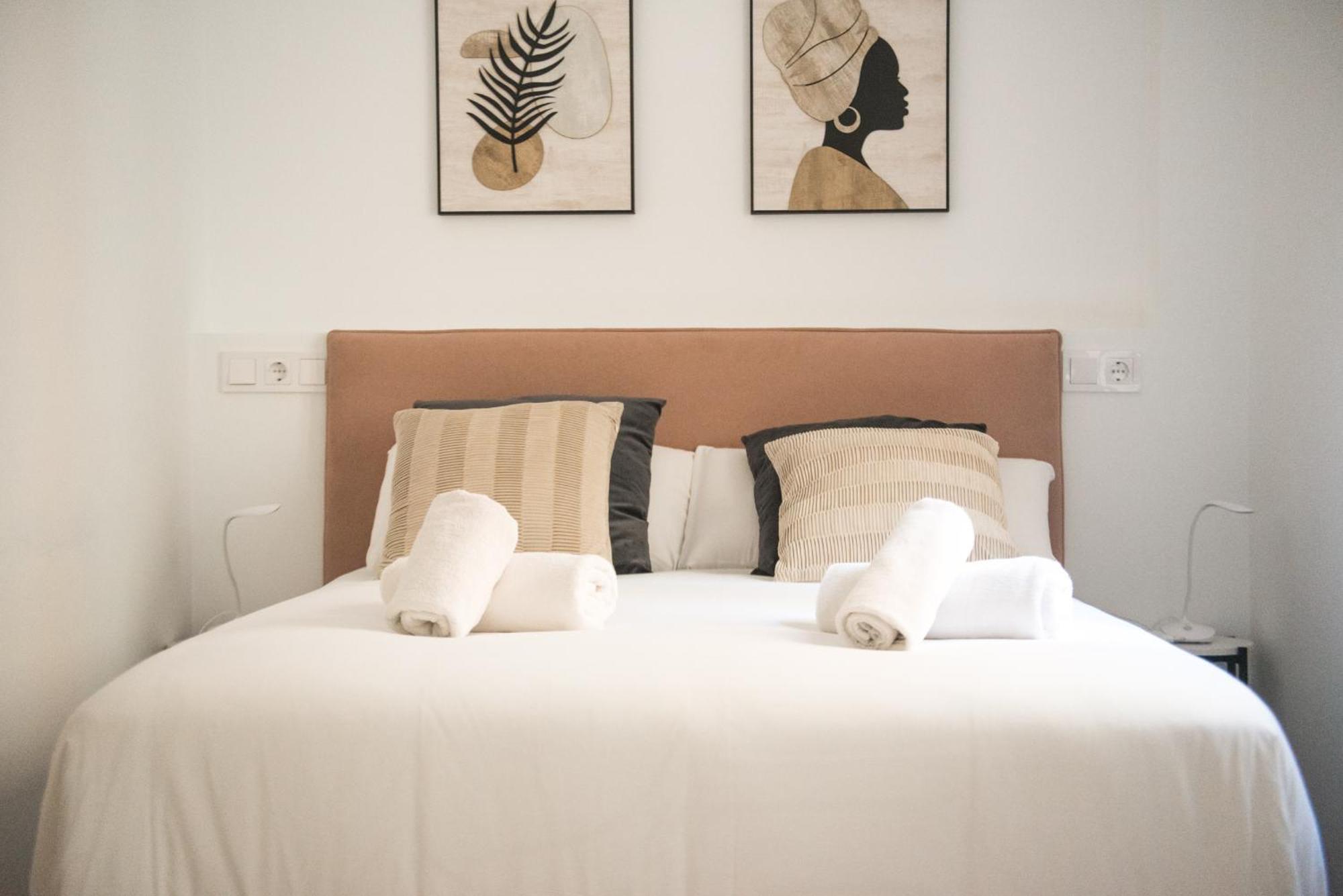 Magnificent- 2bd 2bth- Center * Malaga