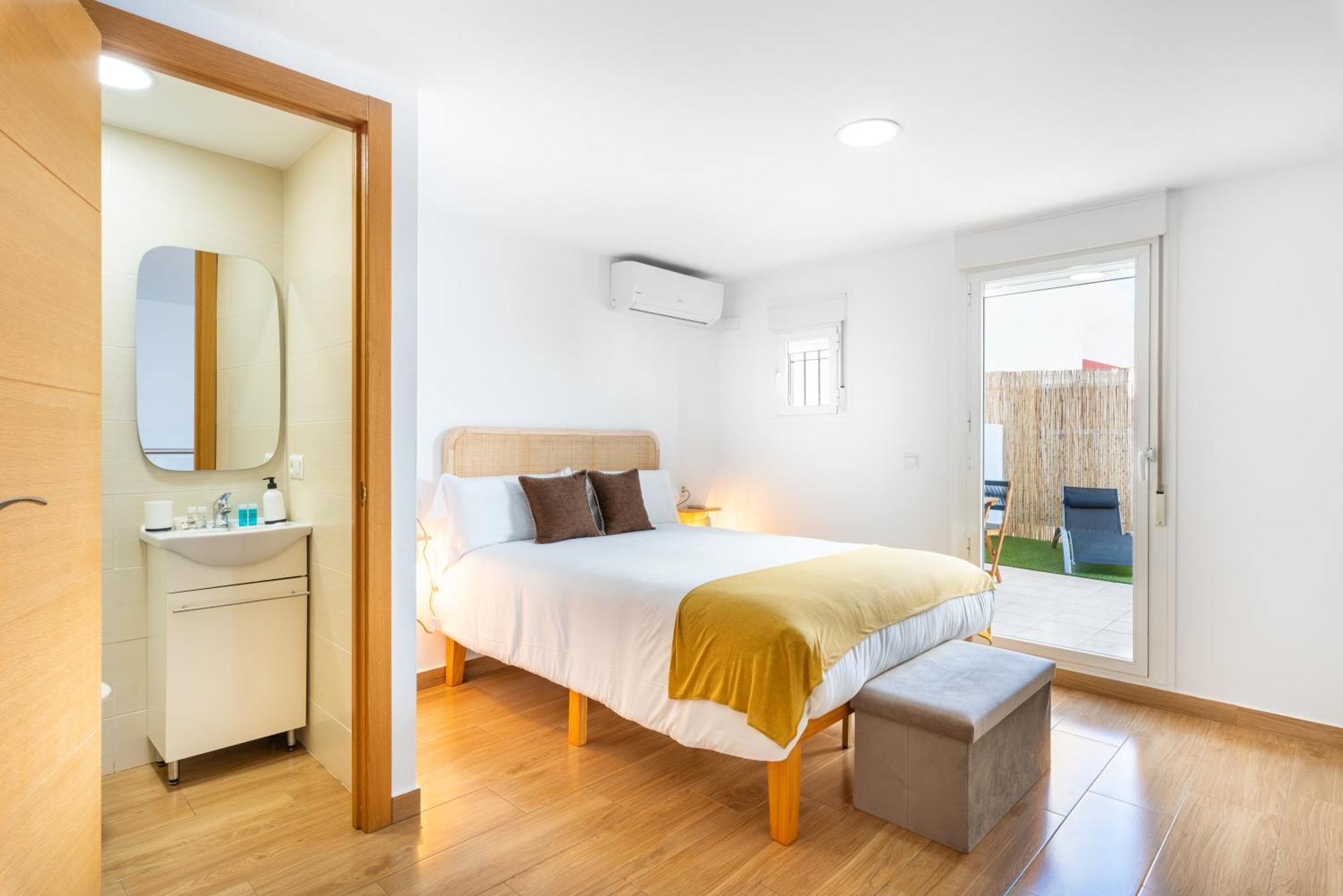 Wintowinrentals Huelin Con Terraza Chill Out Сasa de vacaciones *