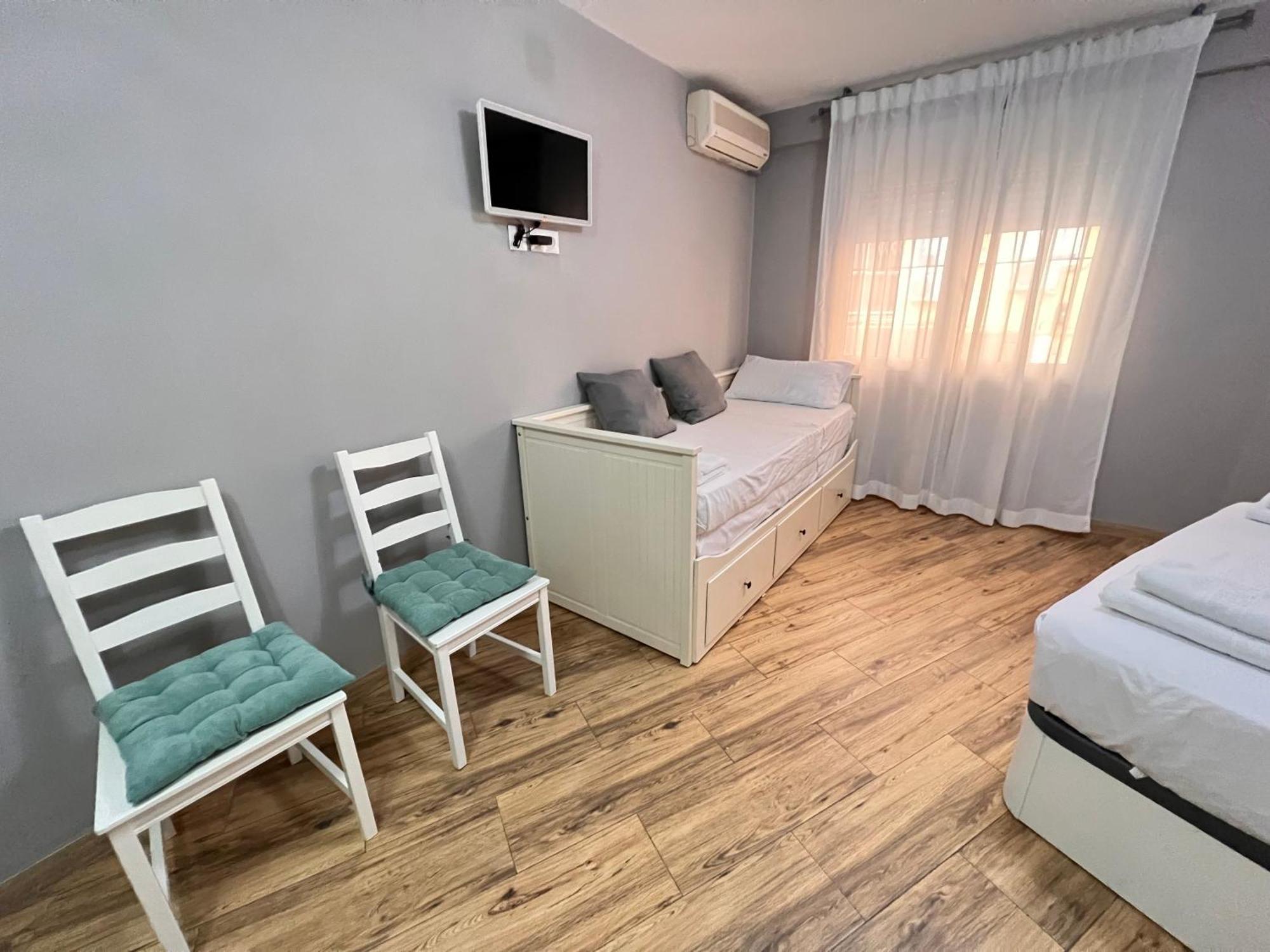 Apartment Nuestra Casita De Marmoles Parking Incluido 2 Bicis Gratis Malaga