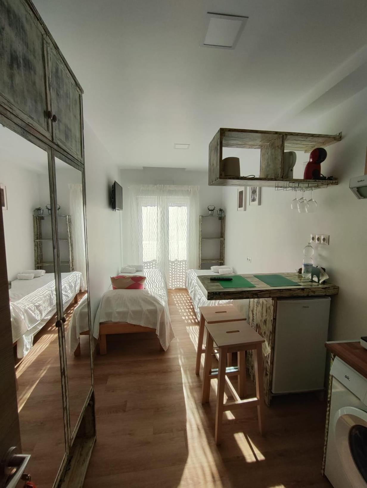 Khors Apartment