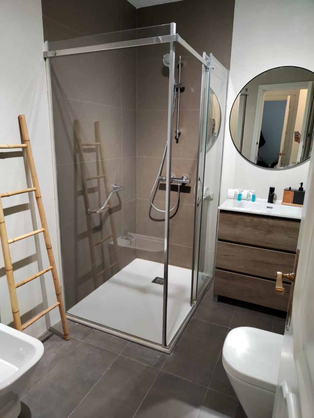 Apartamento Wintowinrentals Your Steps From The Center