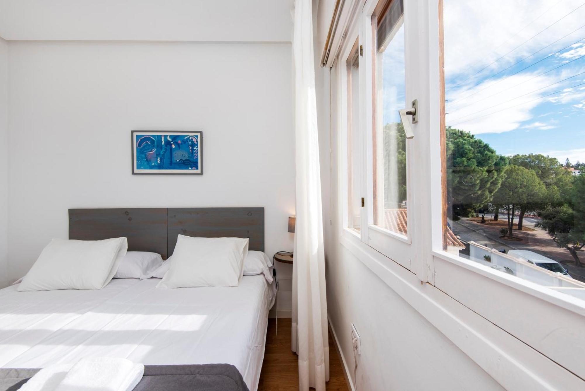 Vakantiehuis Queen Of The Ocean Villa: Stately Style House With Pool