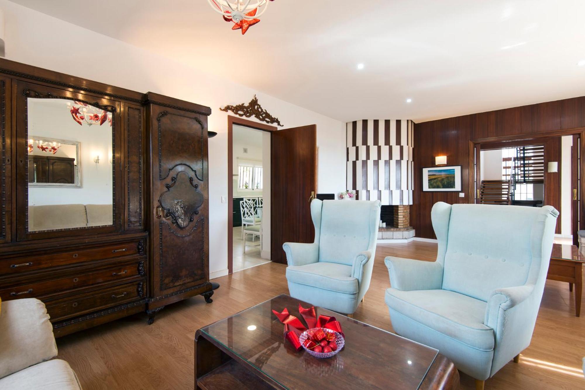 Ferienhaus Queen Of The Ocean Villa: Stately Style House With Pool