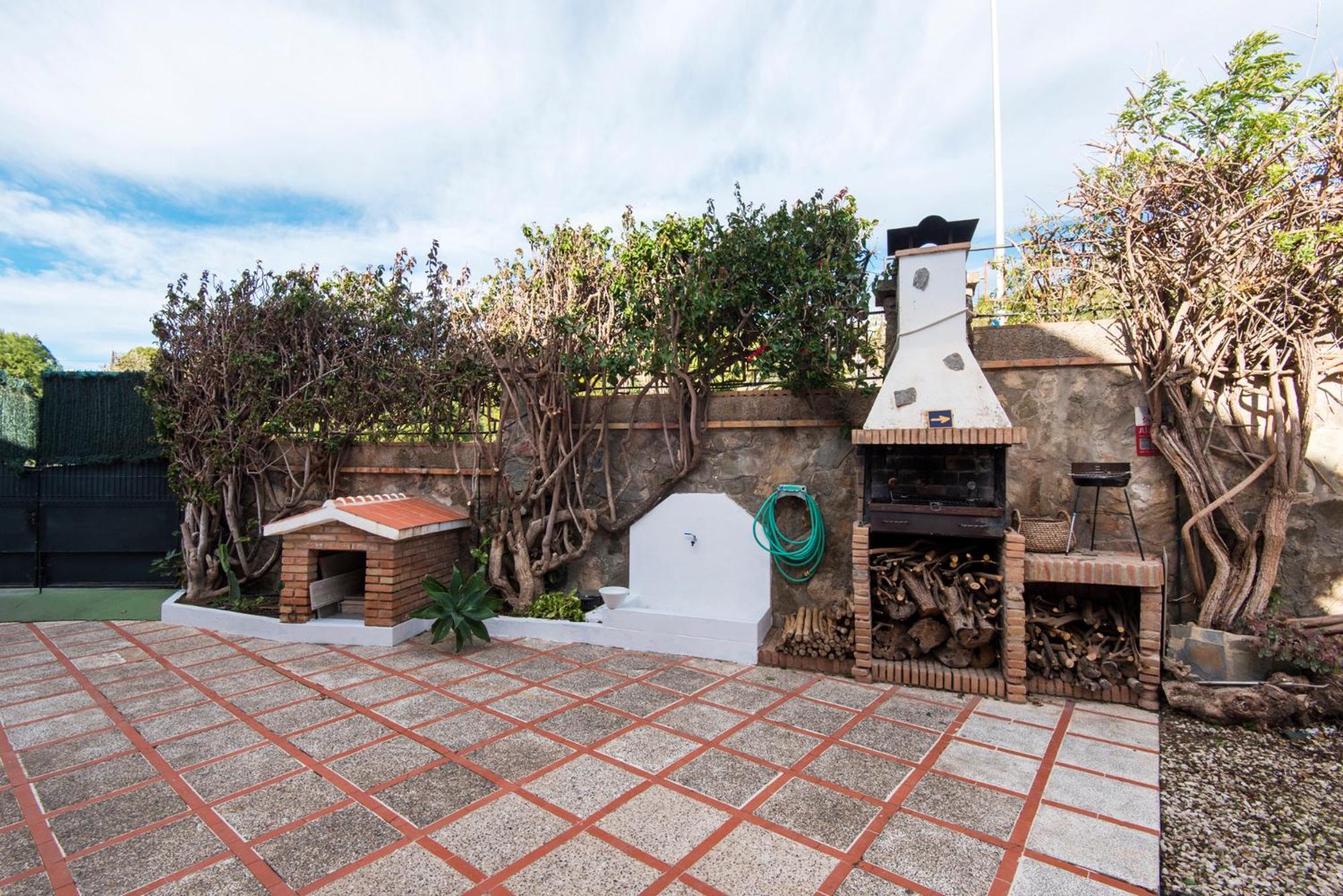 Queen Of The Ocean Villa: Stately Style House With Pool Ferienhaus Málaga