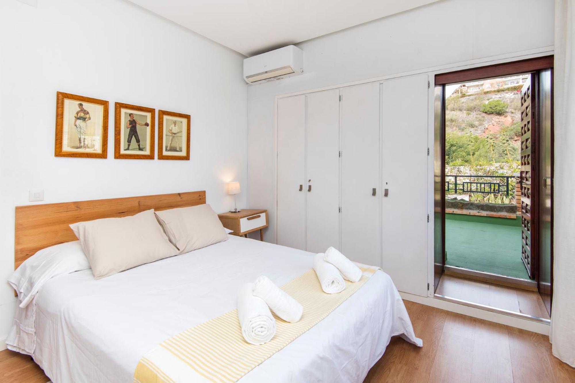 Queen Of The Ocean Villa: Stately Style House With Pool Ferienhaus Málaga