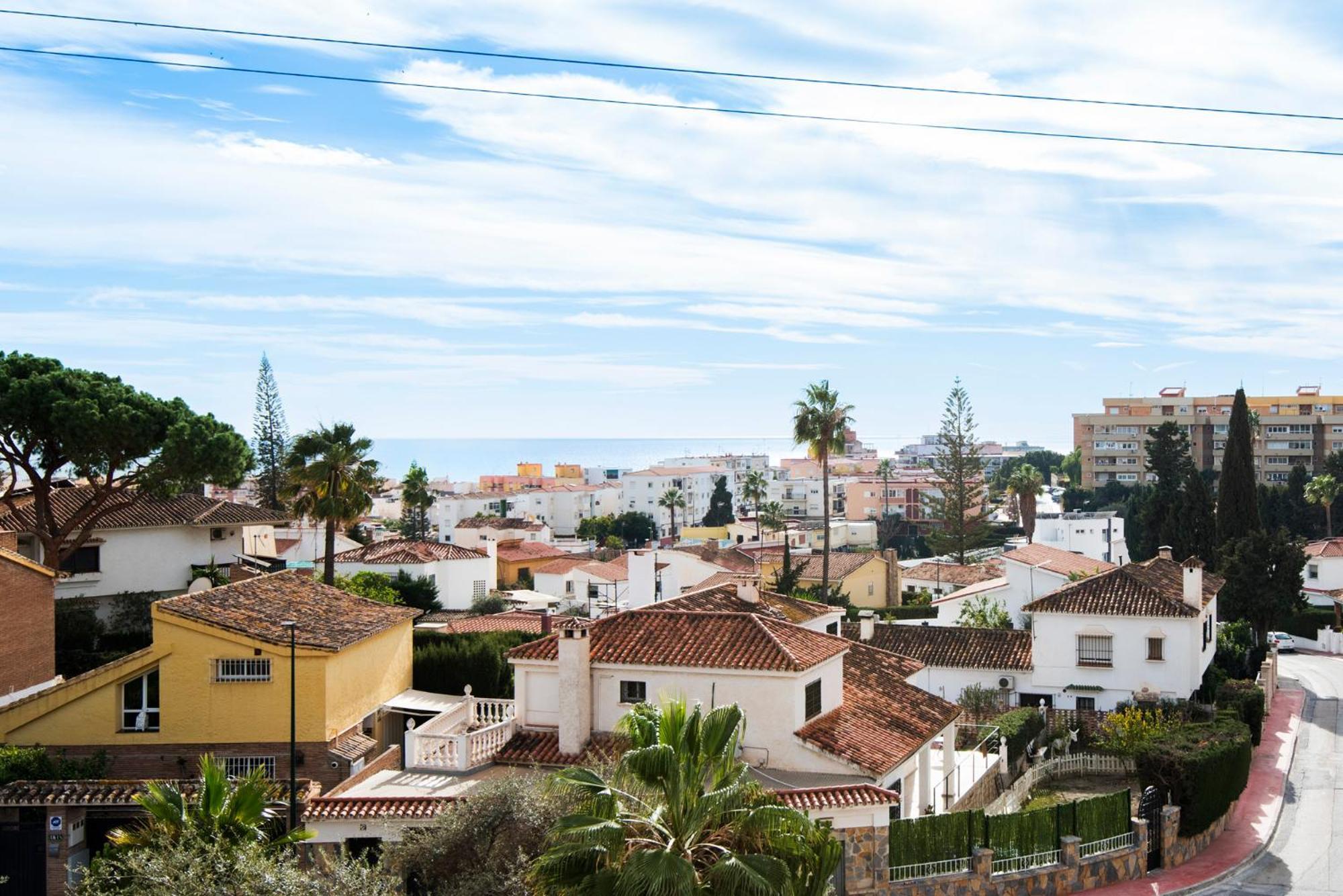 Queen Of The Ocean Villa: Stately Style House With Pool * Málaga