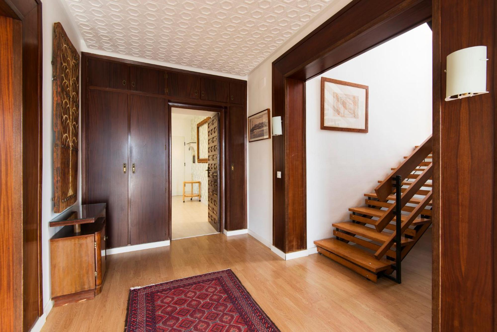 Queen Of The Ocean Villa: Stately Style House With Pool Ferienhaus *