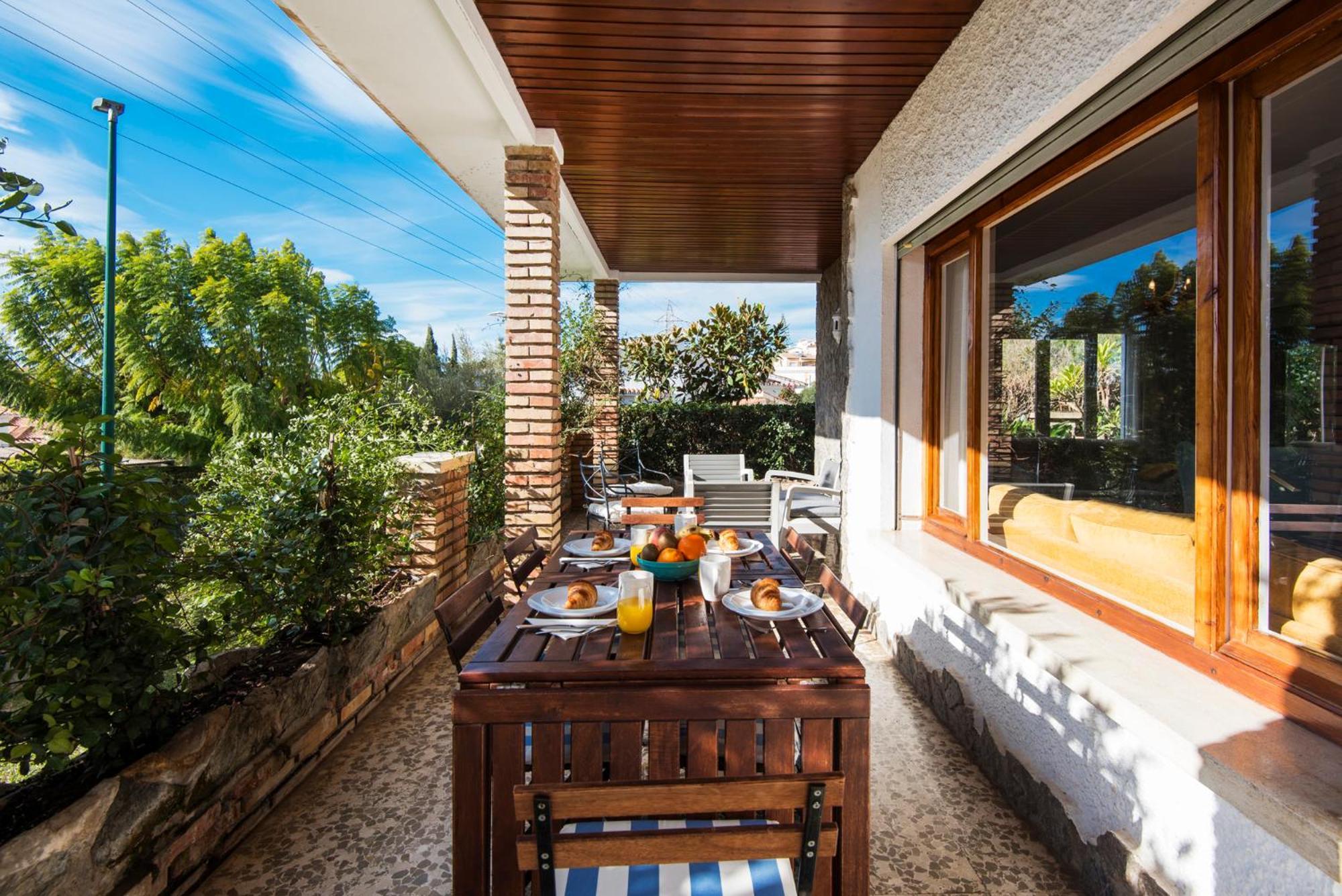 Ferienhaus Queen Of The Ocean Villa: Stately Style House With Pool