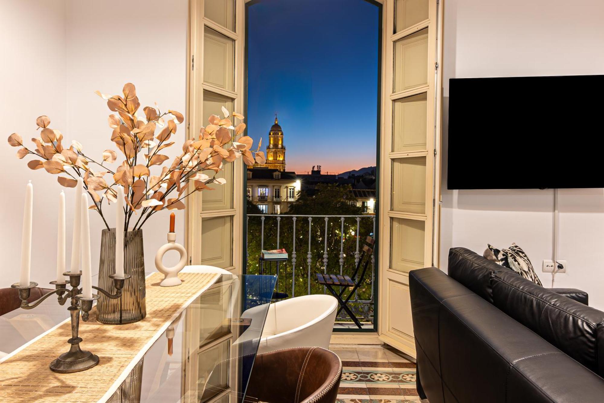 Apartment Center Flat Balcony At Picasso's