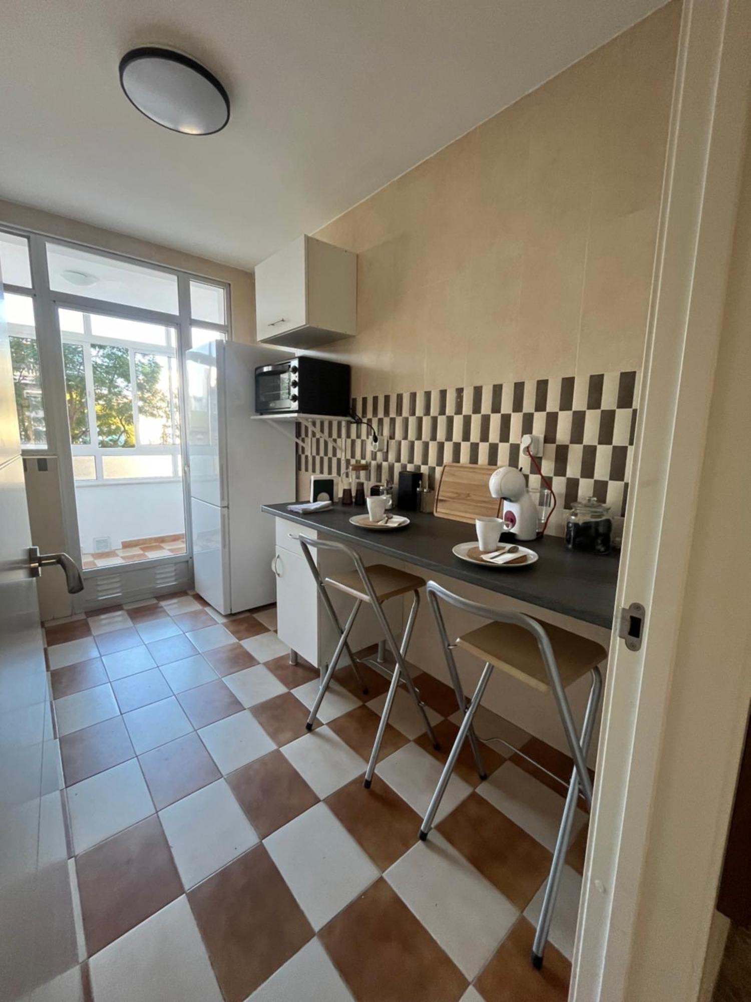 Rent4 Huelin Apartment *
