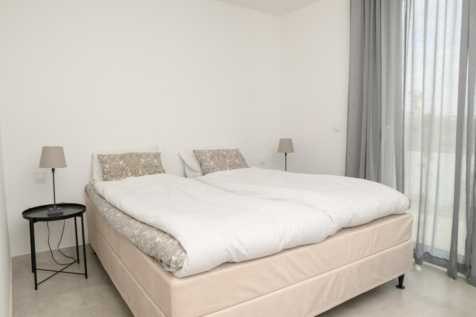 Beautiful Modern 2 Bedroom In Casa Banderas, La Cala De Mijas Appartement