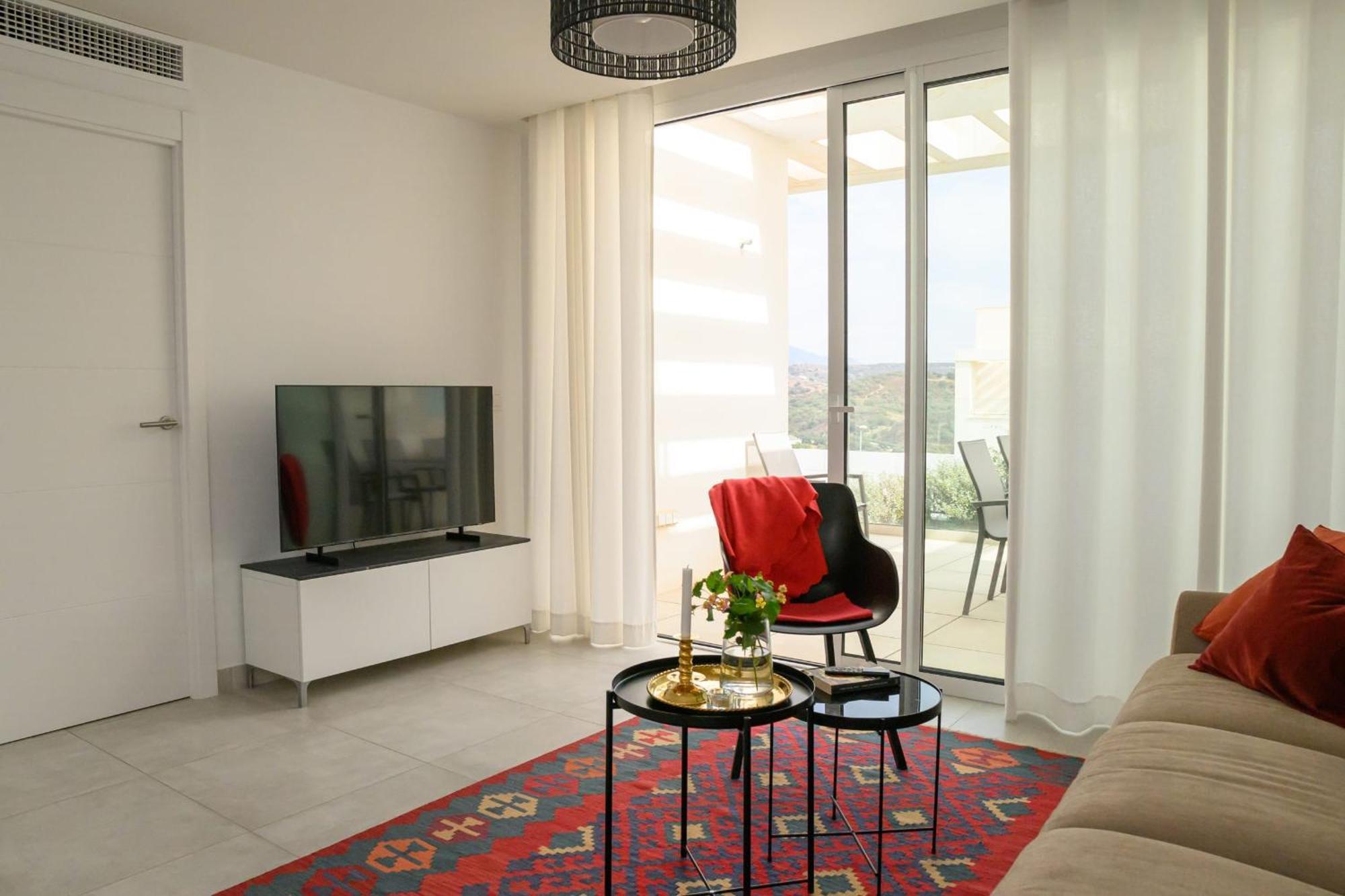 Beautiful Modern 2 Bedroom In Casa Banderas, La Cala De Mijas Appartement